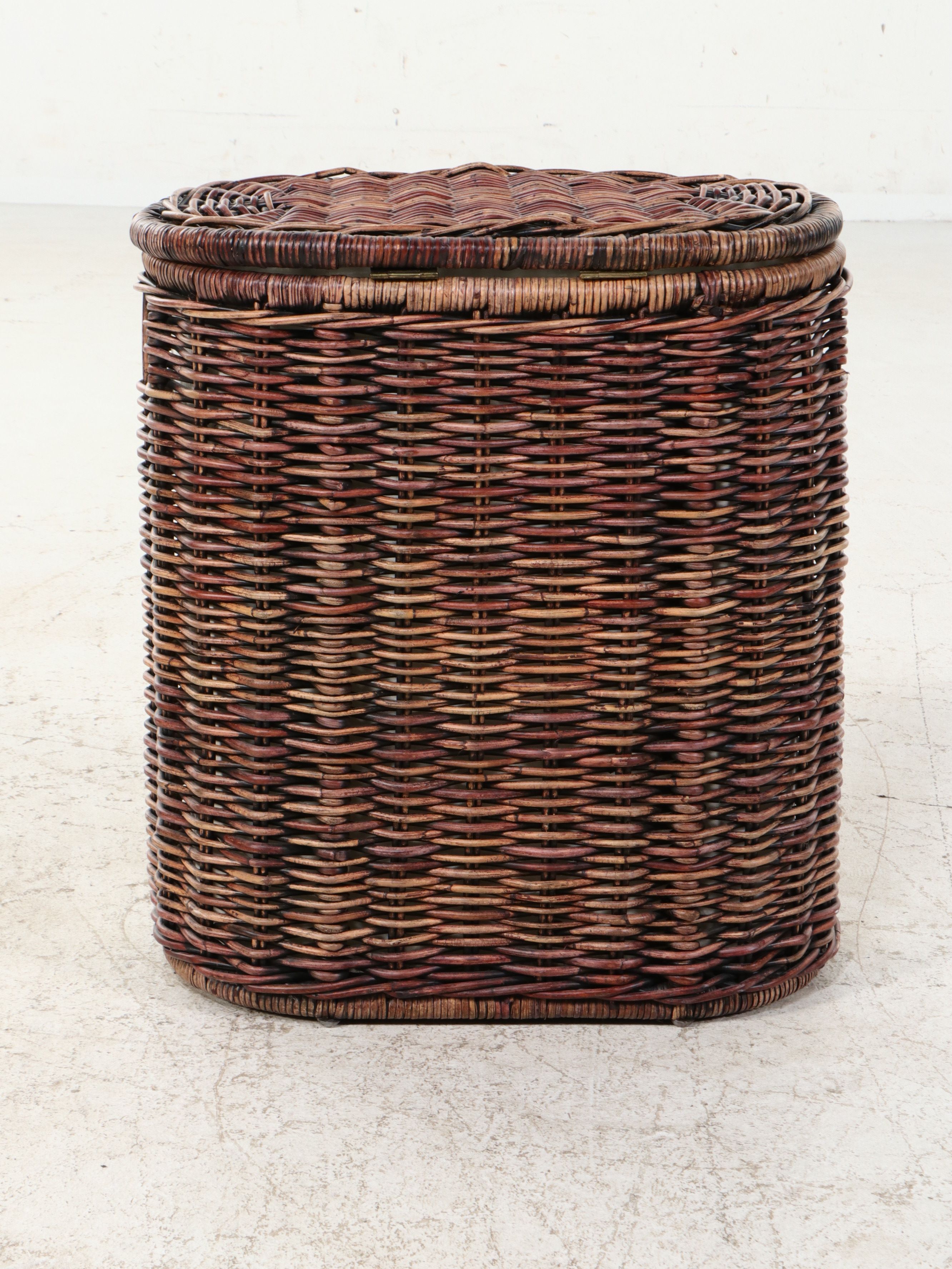 Wicker Lidded Laundry Baskets and Waste Bins