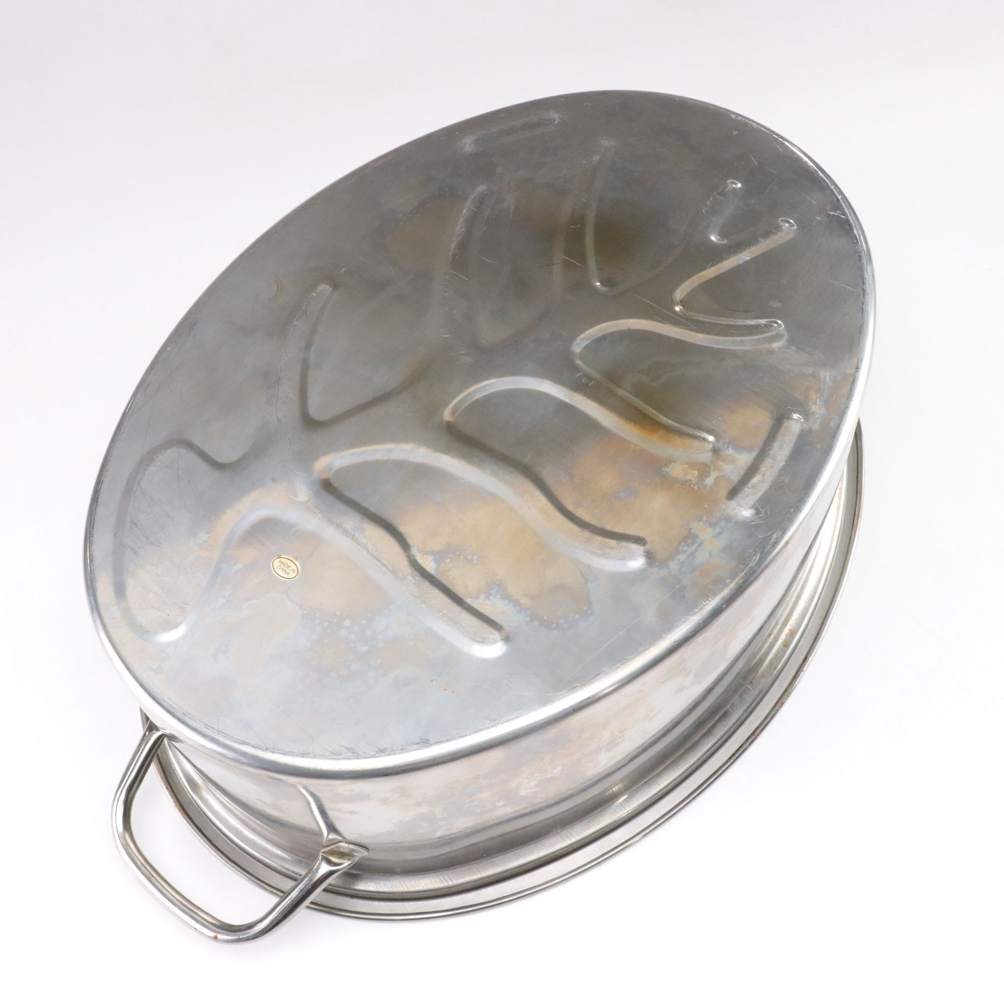 Pair of Metal Oval Dutch Ovens