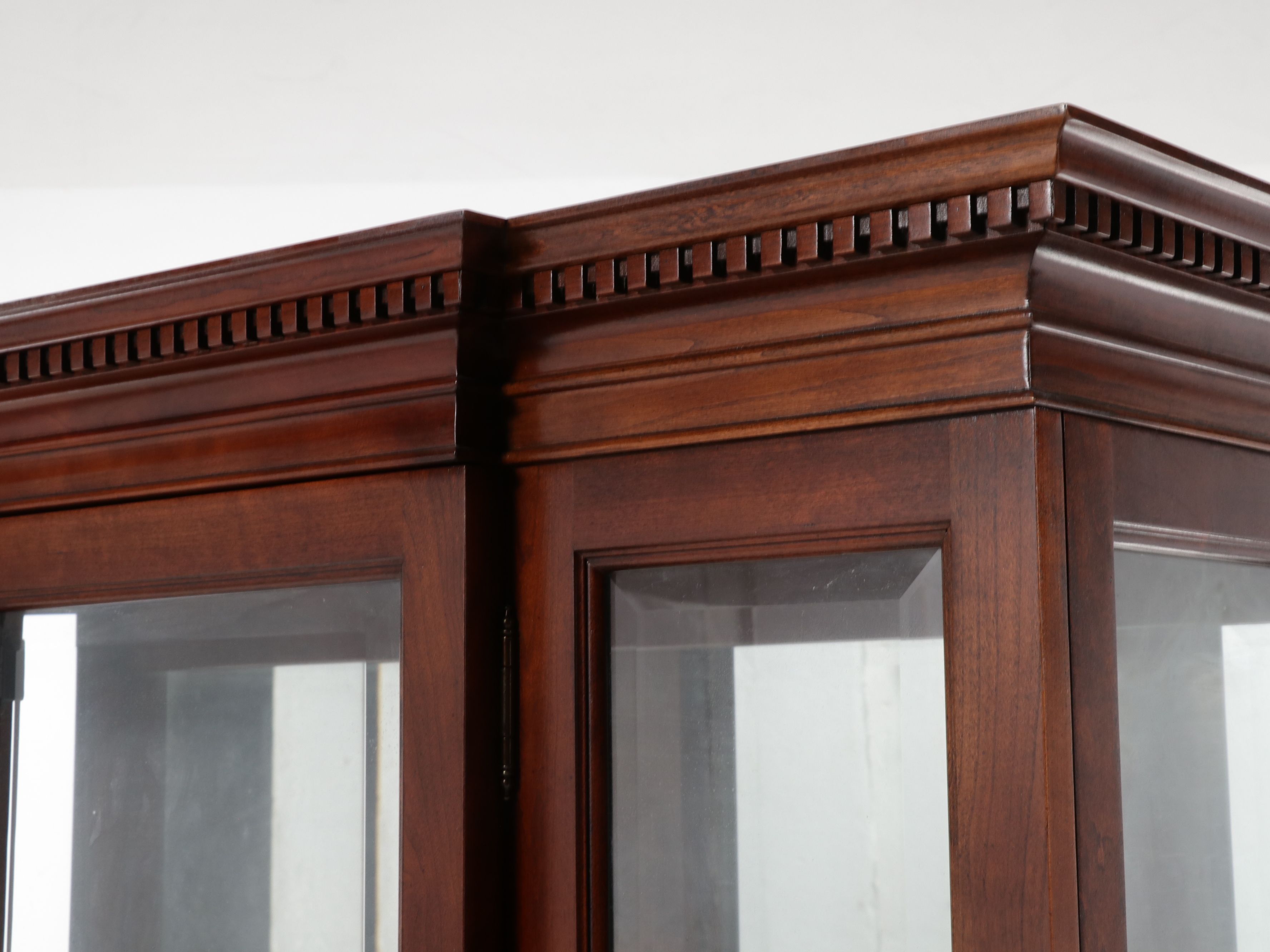 Neoclassical Style Cherry Finish Breakfront Curio Cabinet, Late 20th Century