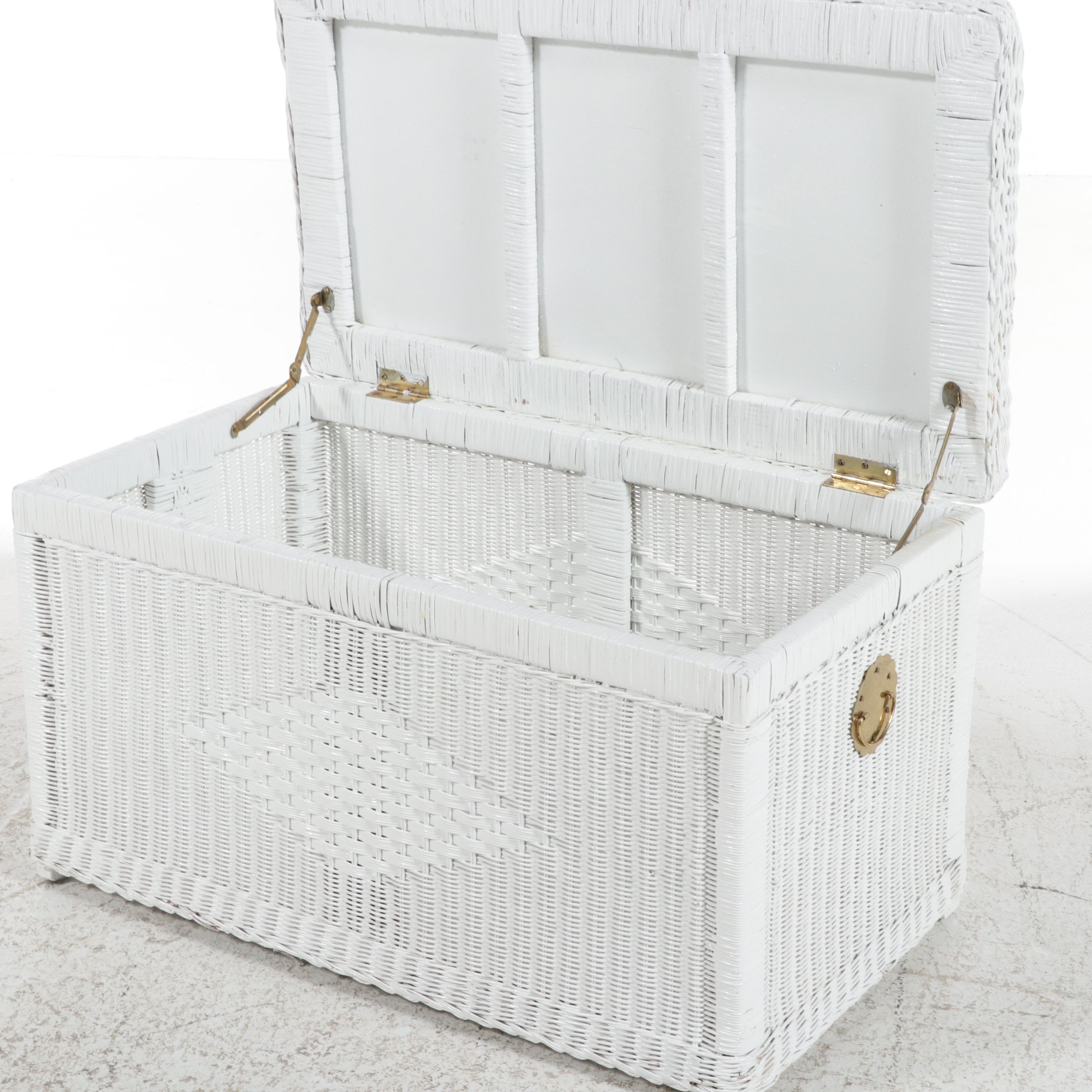 Seven-Piece White Woven Wicker Bedroom Accessory Suite, Late 20th Century