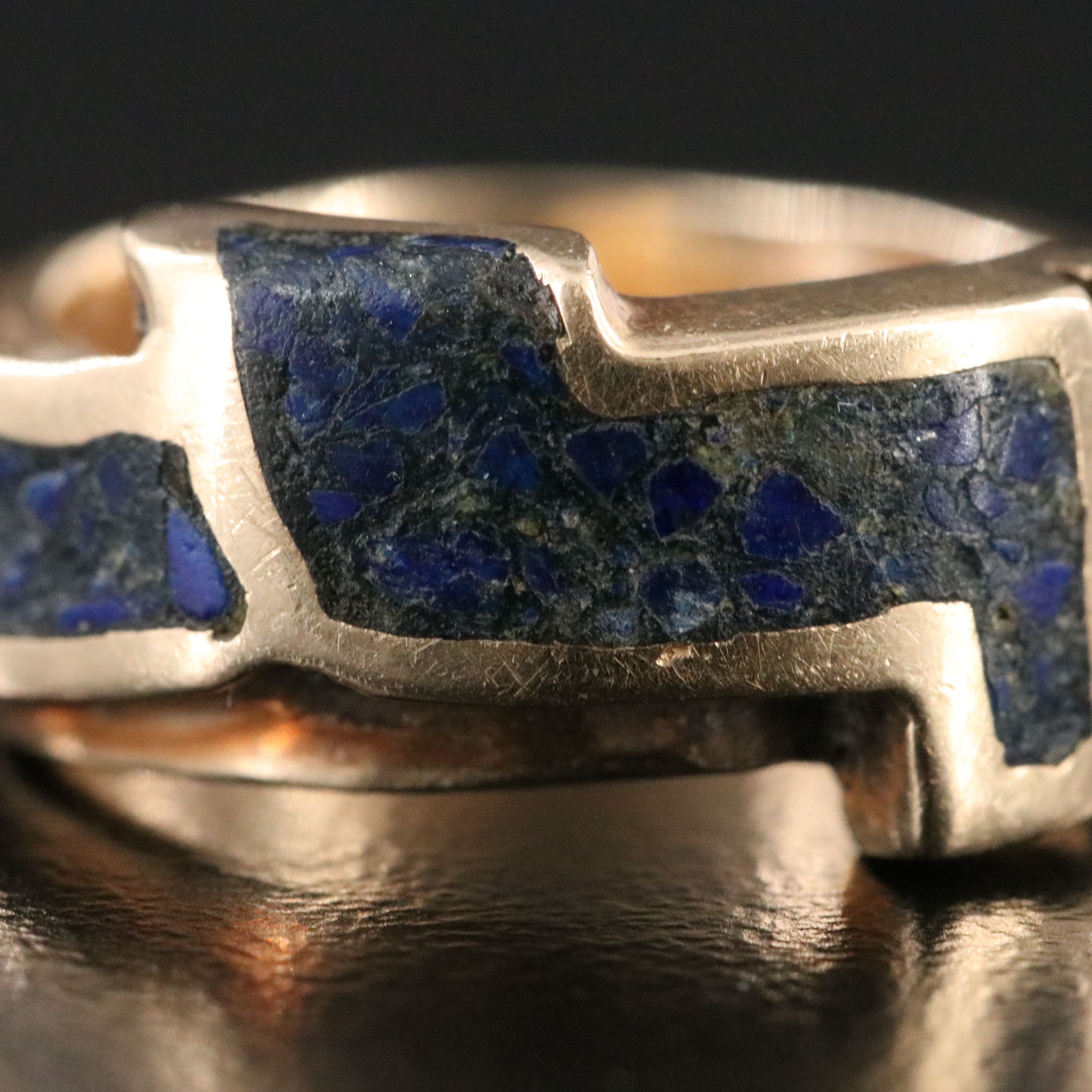 Artist Signed 14K Chip Stone Inlay Gemstone Ring