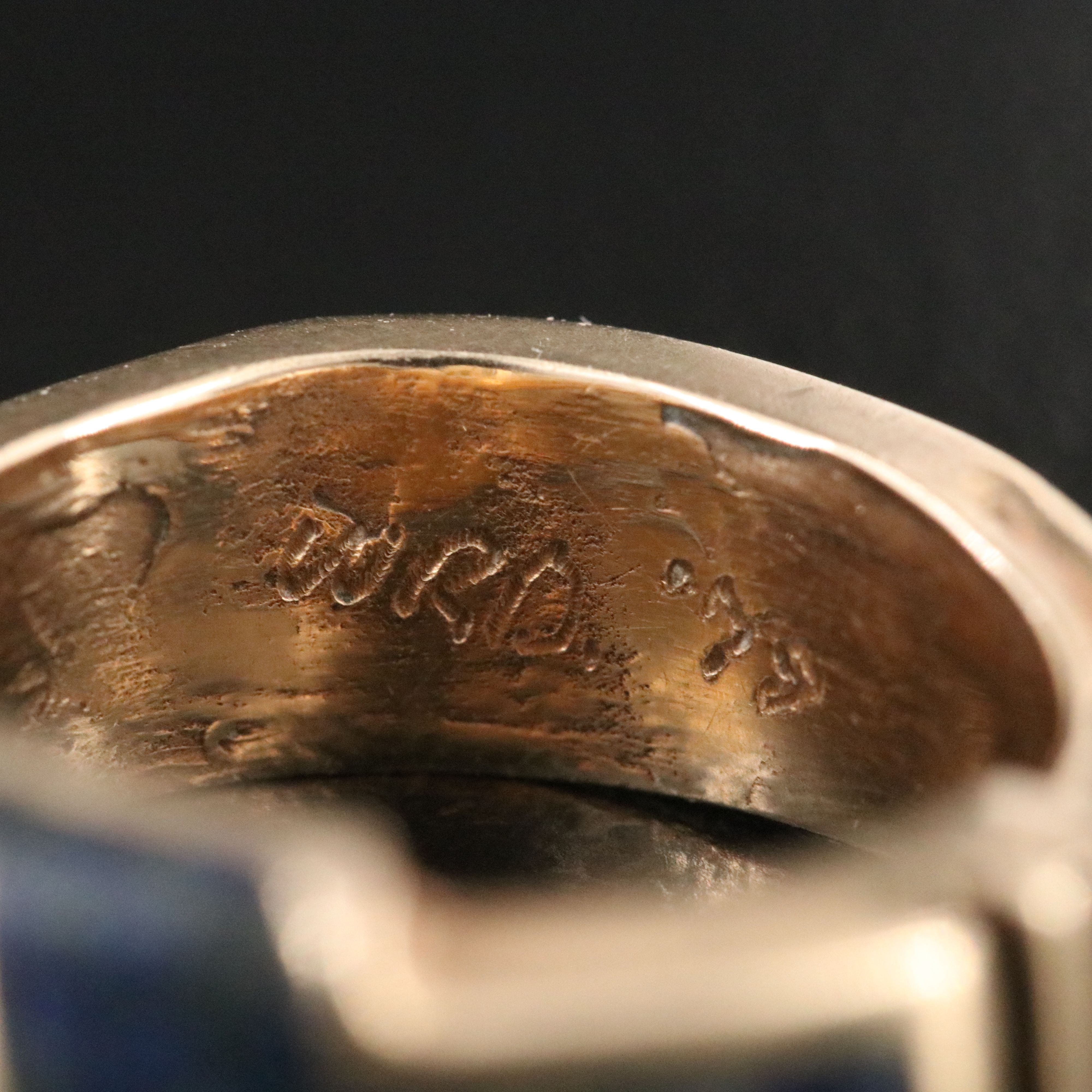 Artist Signed 14K Chip Stone Inlay Gemstone Ring