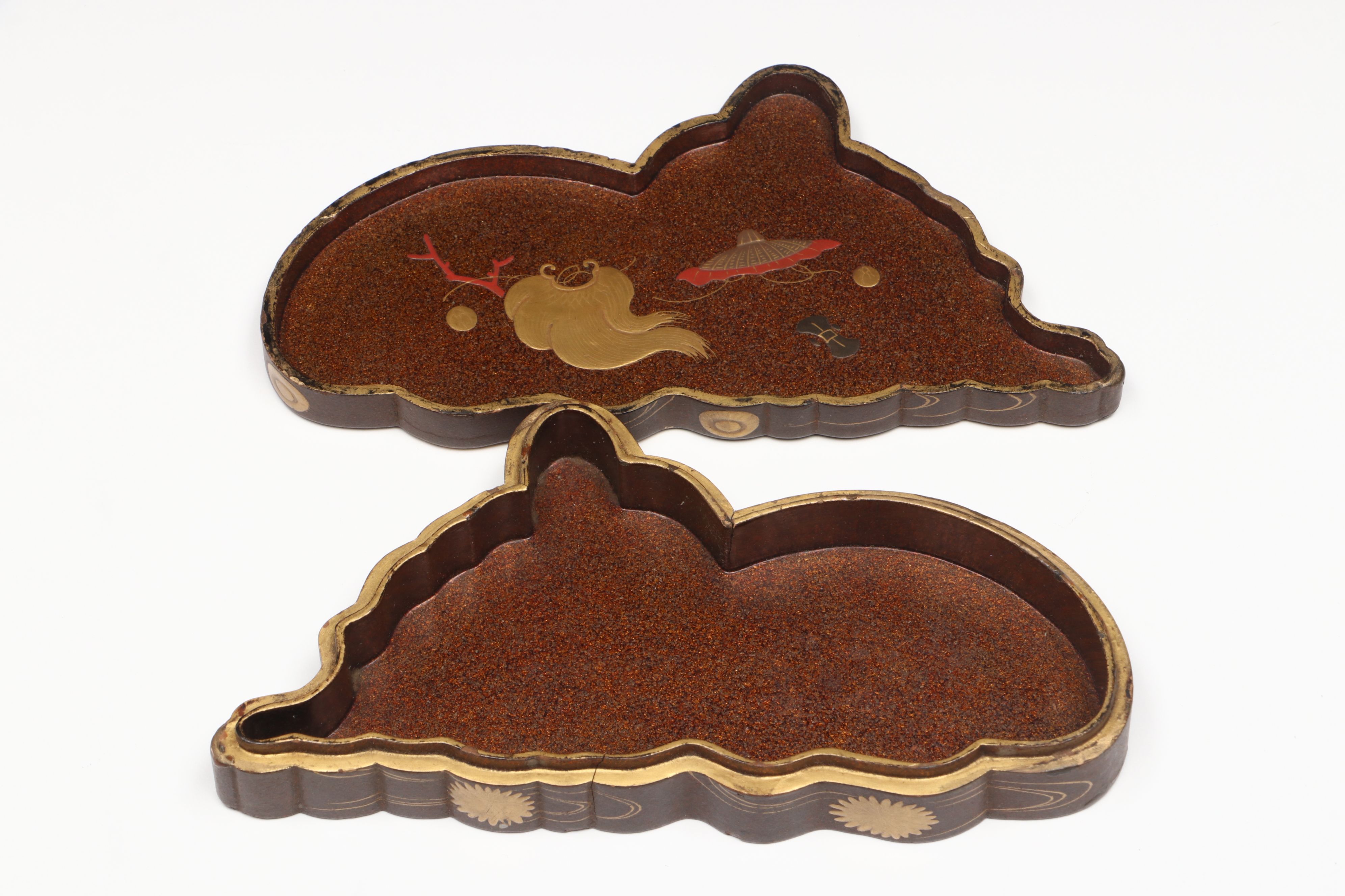 Japanese Vintage Gold Gilt Lacquer Box