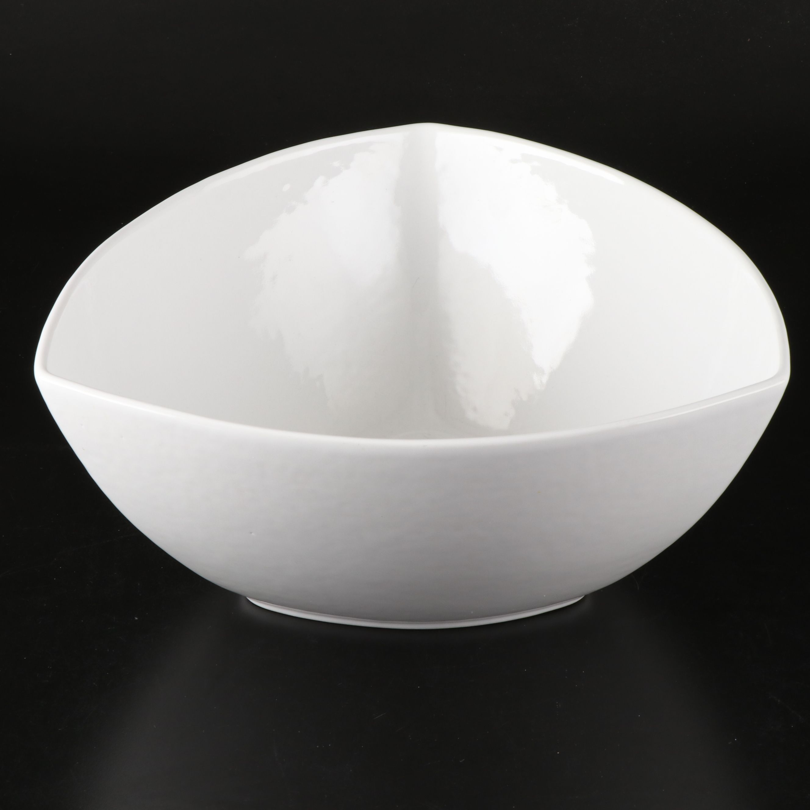 Bloomingdale's Ruffled Bow Platter with Esta Ceramiche and Feria & Bento Bowls