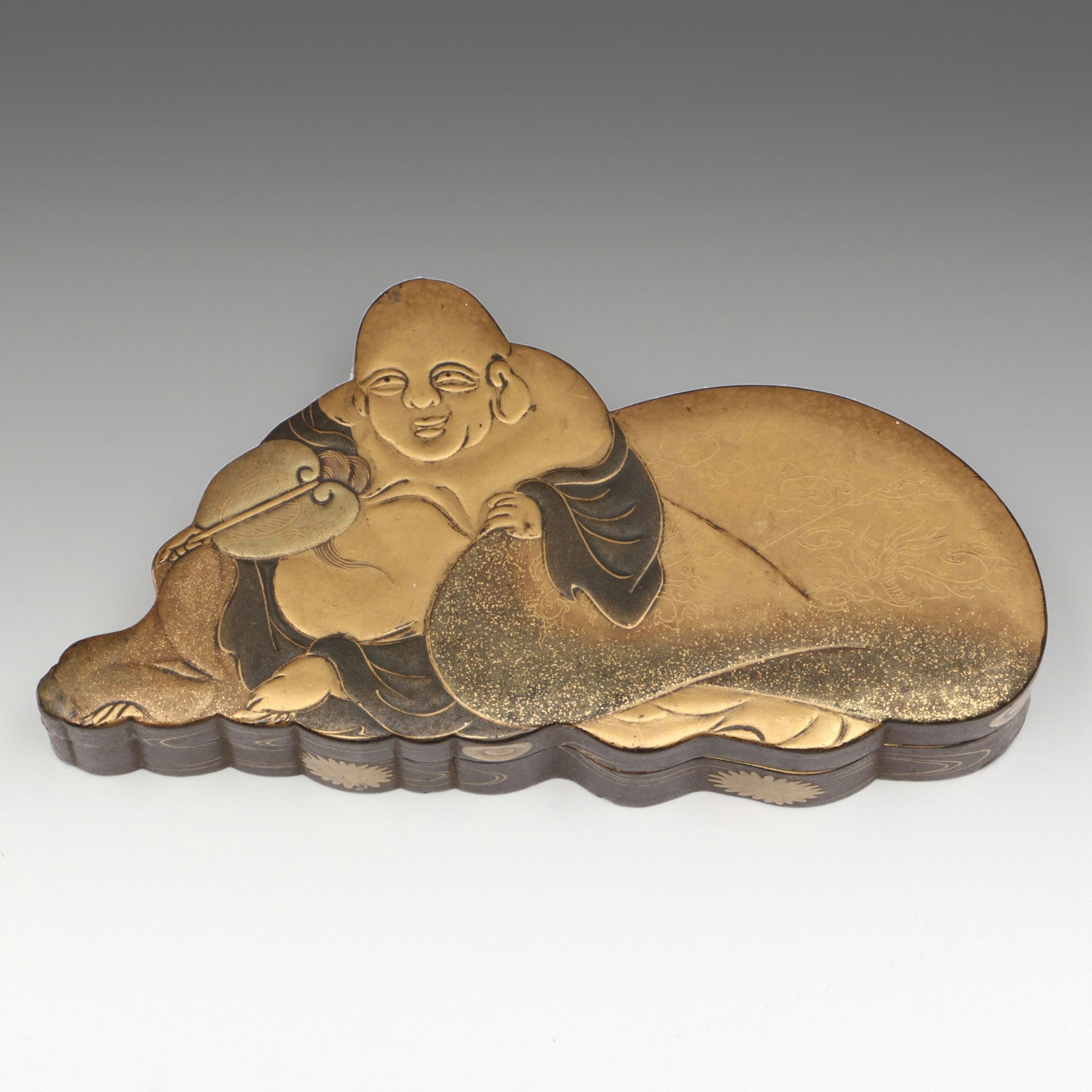 Japanese Vintage Gold Gilt Lacquer Box