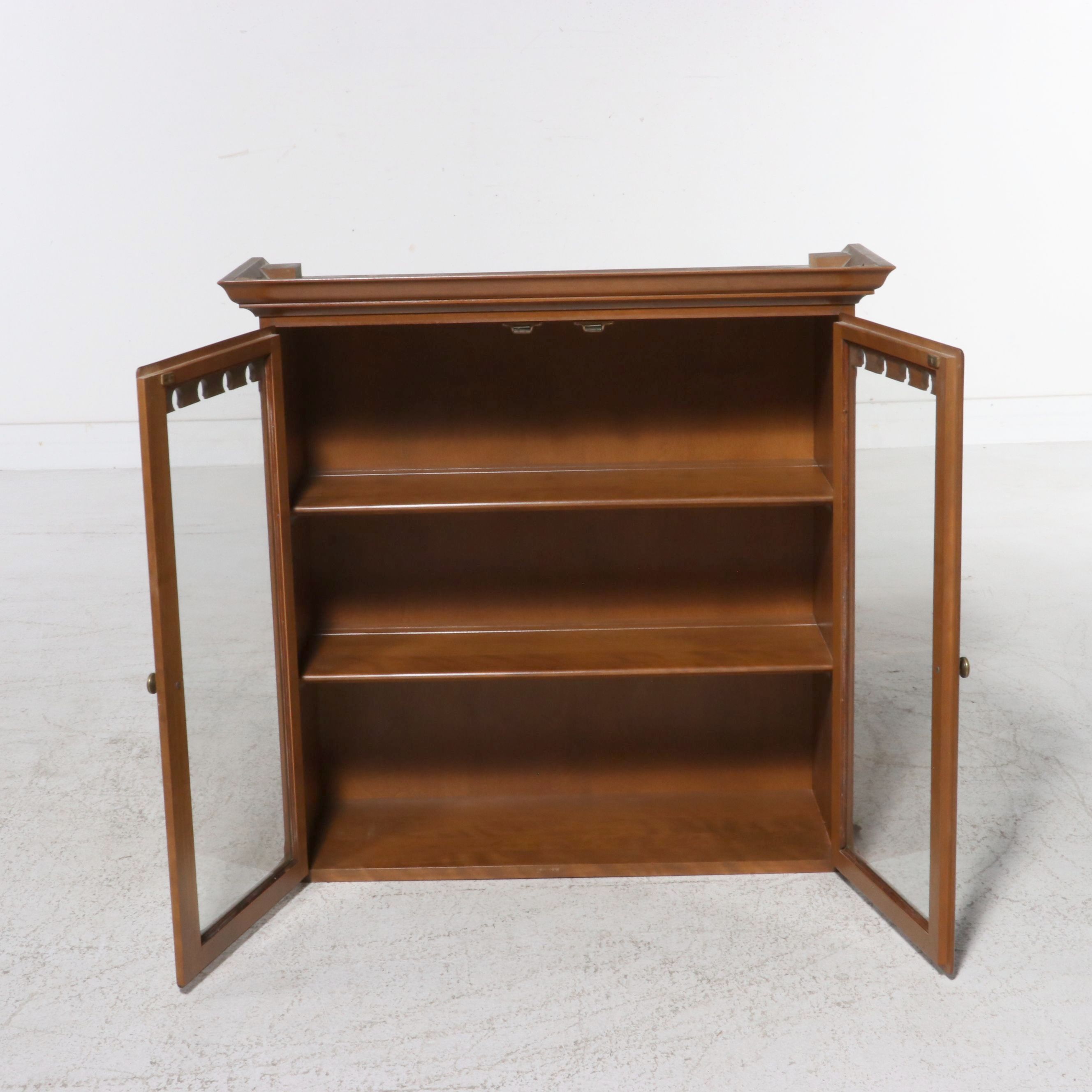 Ethan Allen by Baumritter Colonial Revival Maple Hutch