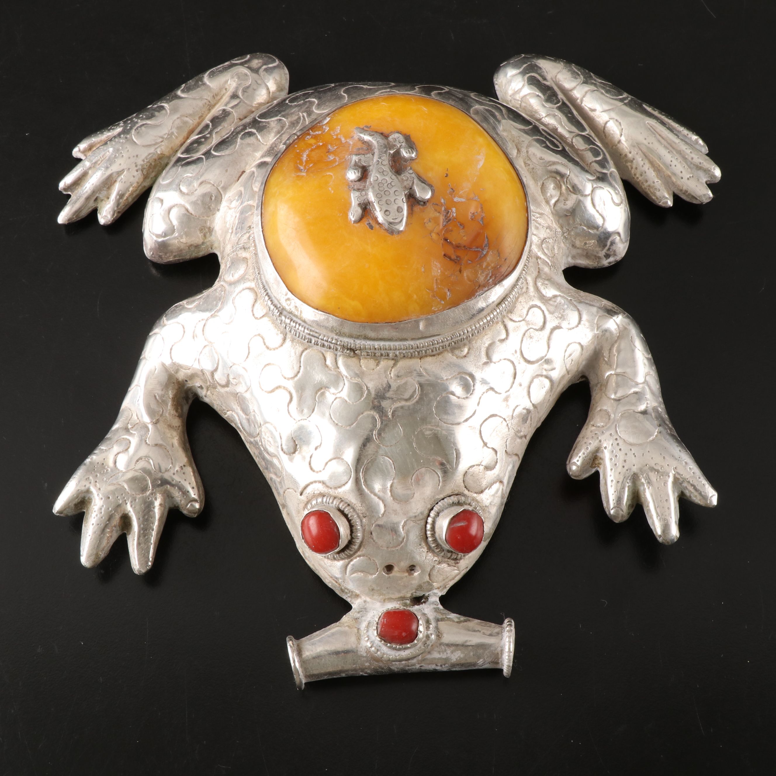 Tibetan 900 Silver Frog with Resin and Glass Inlay