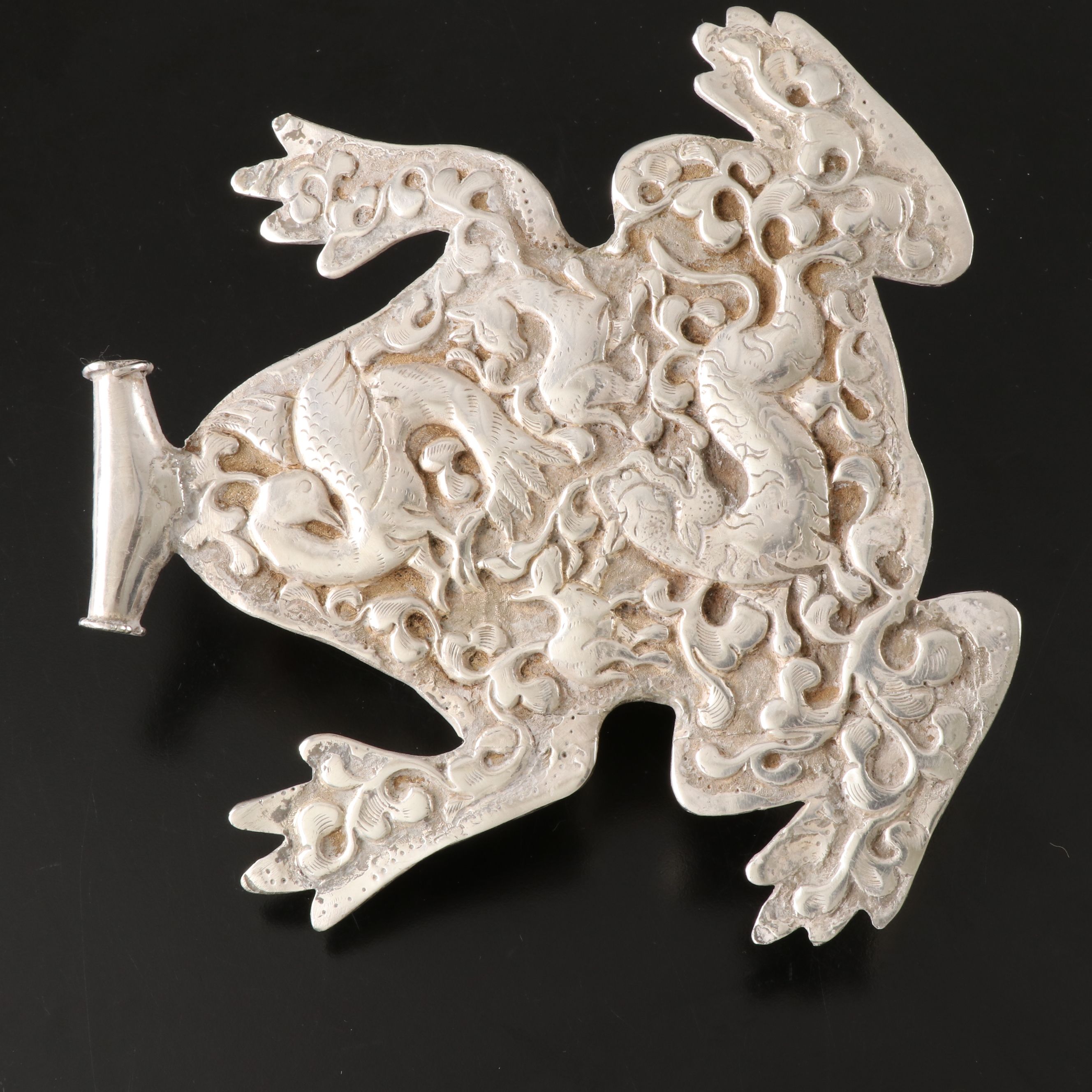 Tibetan 900 Silver Frog with Resin and Glass Inlay