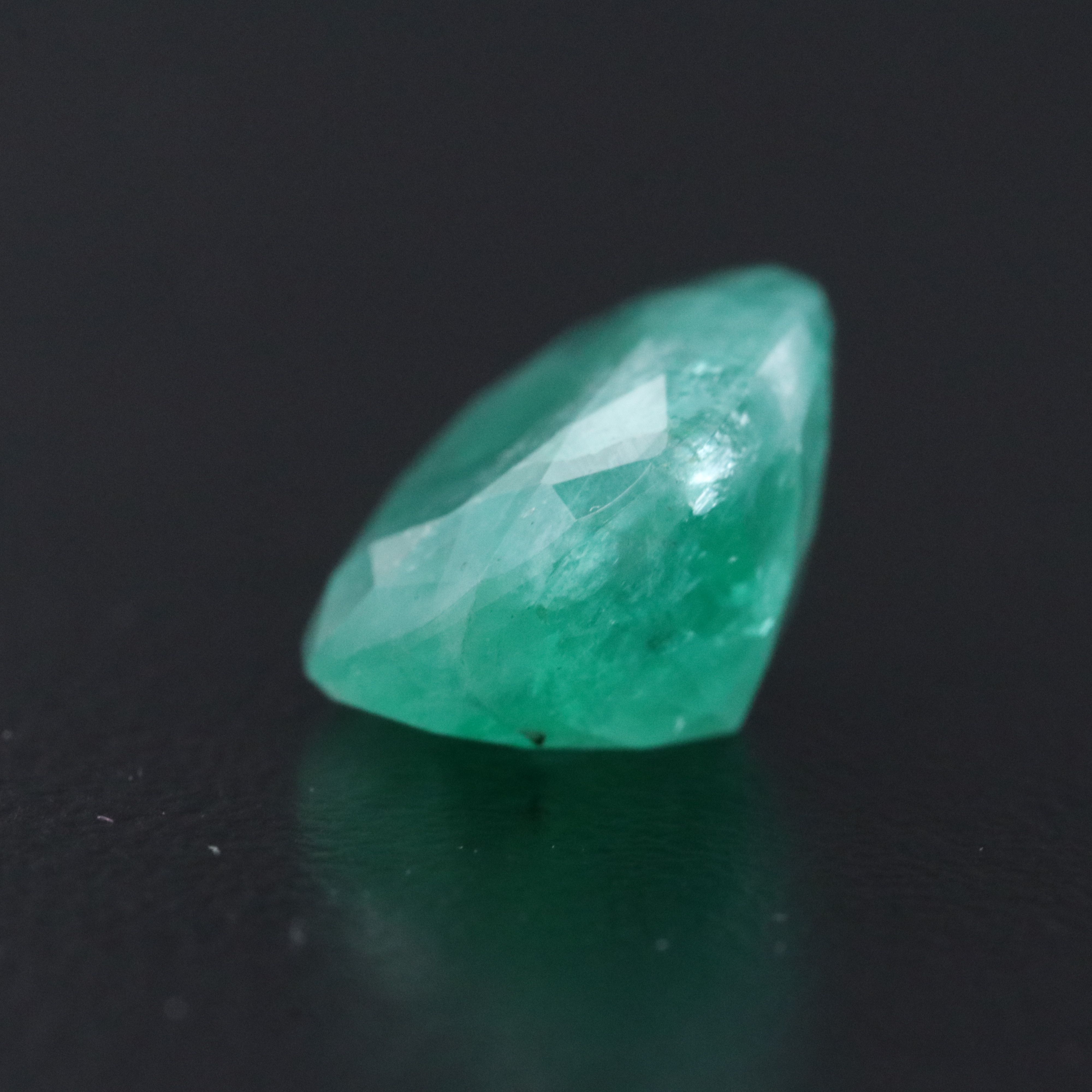 Loose 5.55 CT Emerald