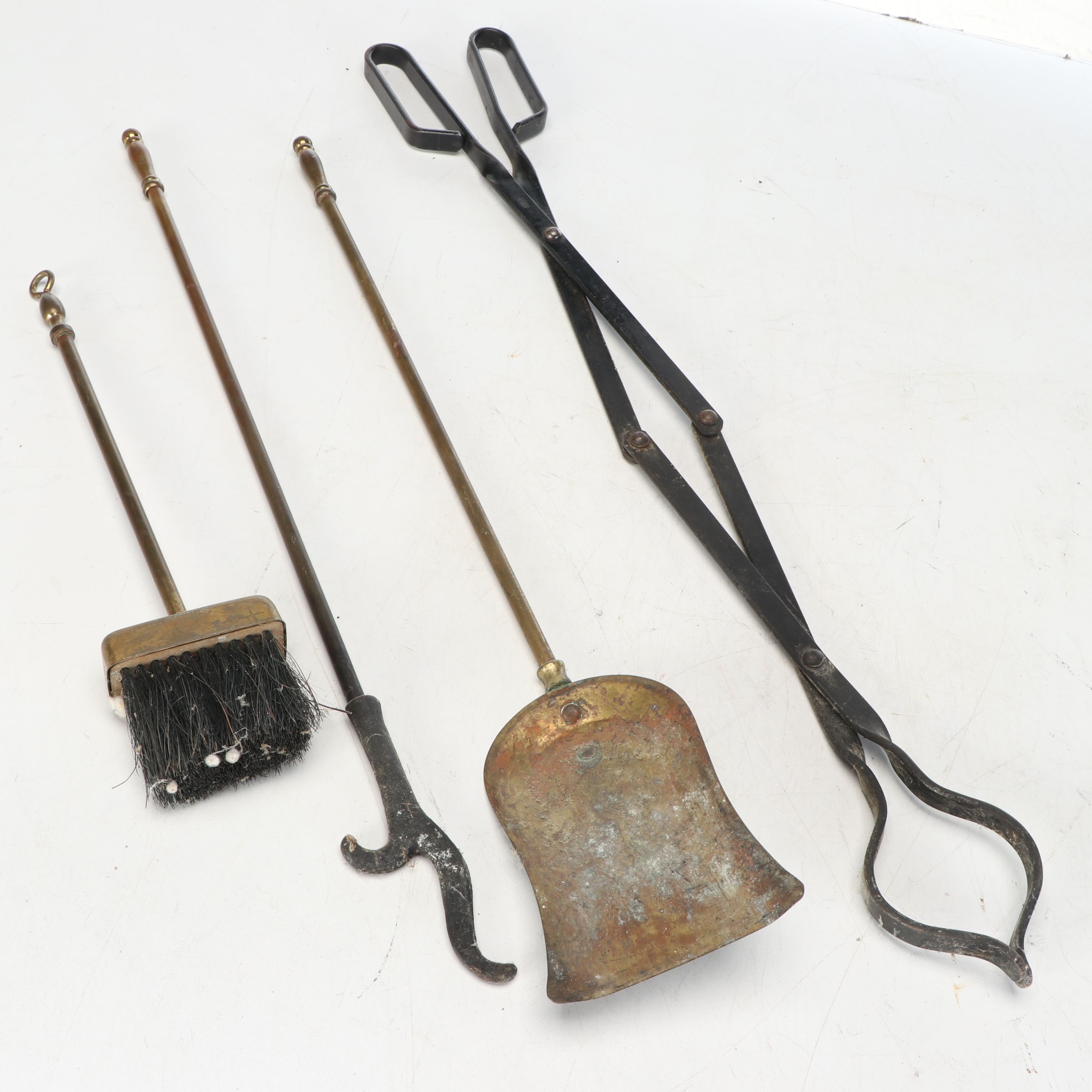 Metal Fireplace Tool Sets with Footed Fireplace Log Holder