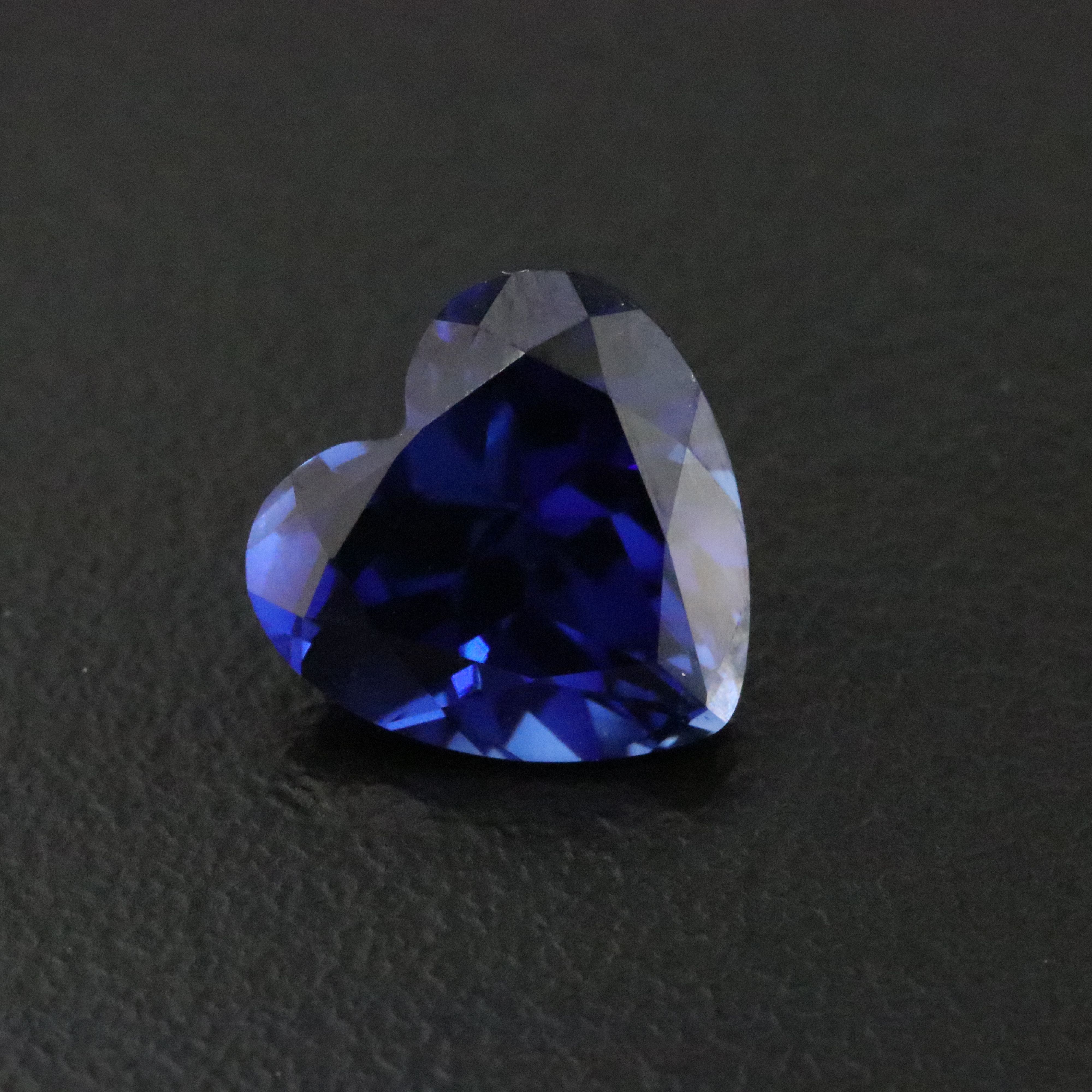 Loose 4.69 CT Lab Grown Sapphire