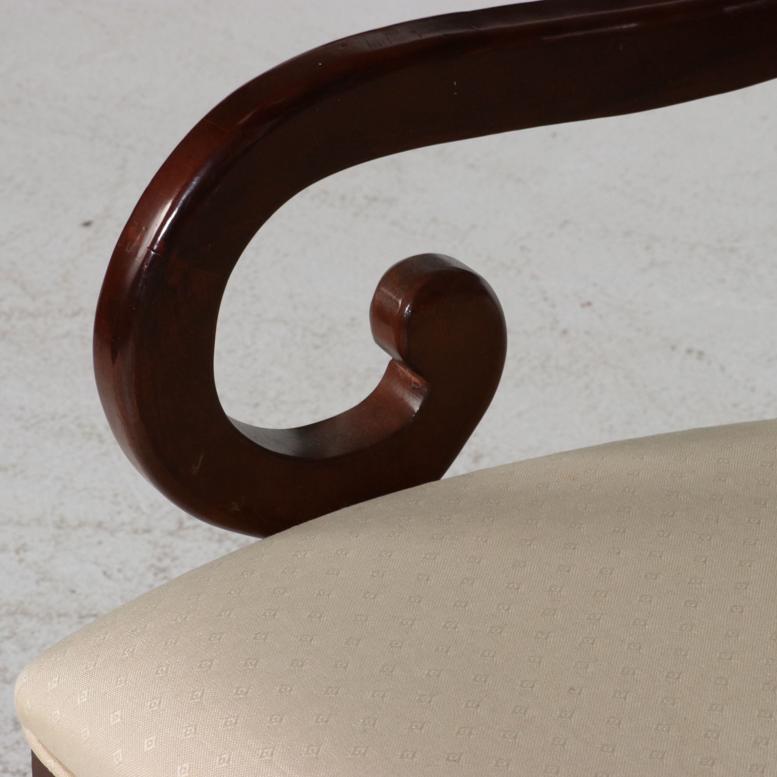 Seven-Piece Universal Furniture Traditional Cherry Double Pedestal Dining Set