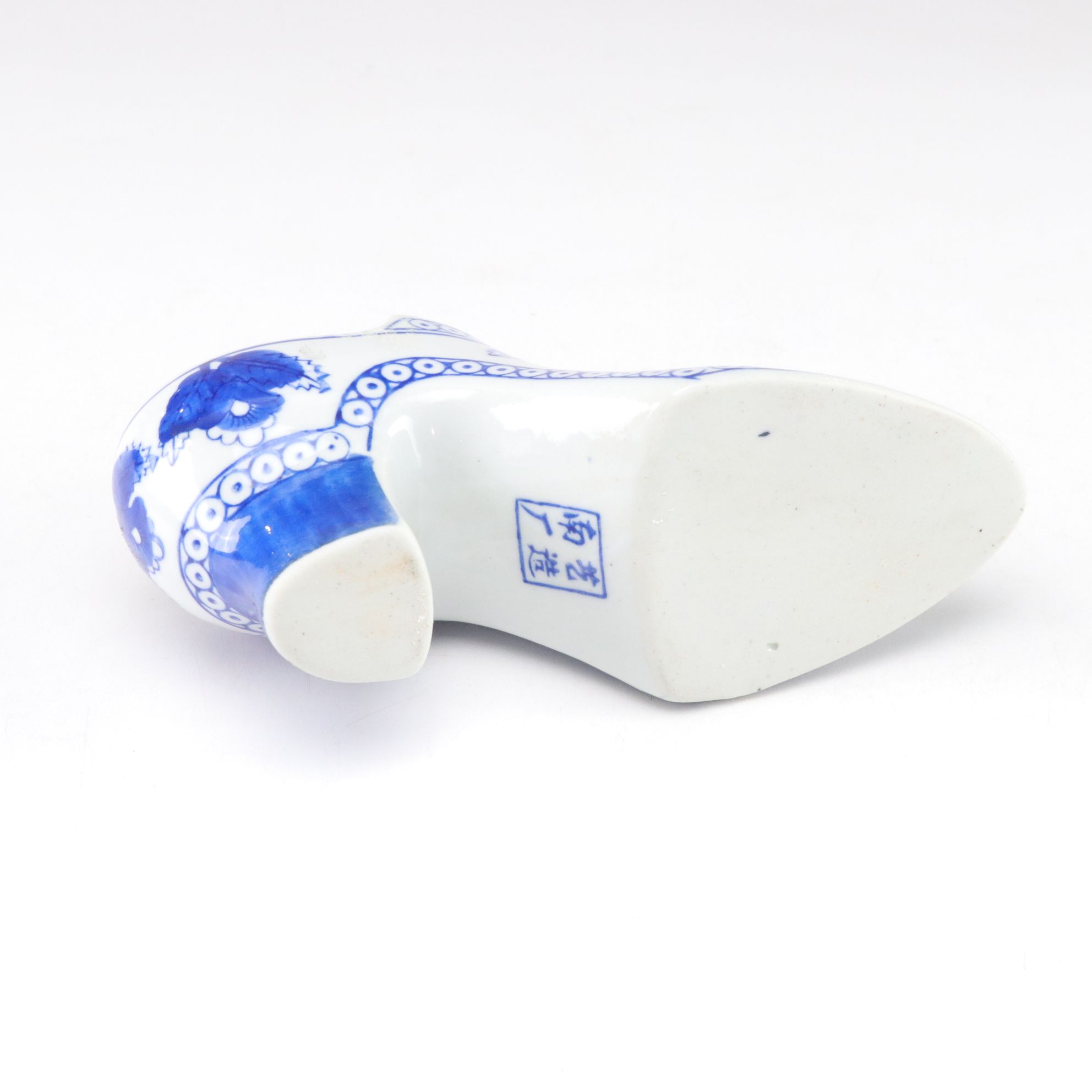 Chinese Blue and White Porcelain Hexagonal Planter and Shoe