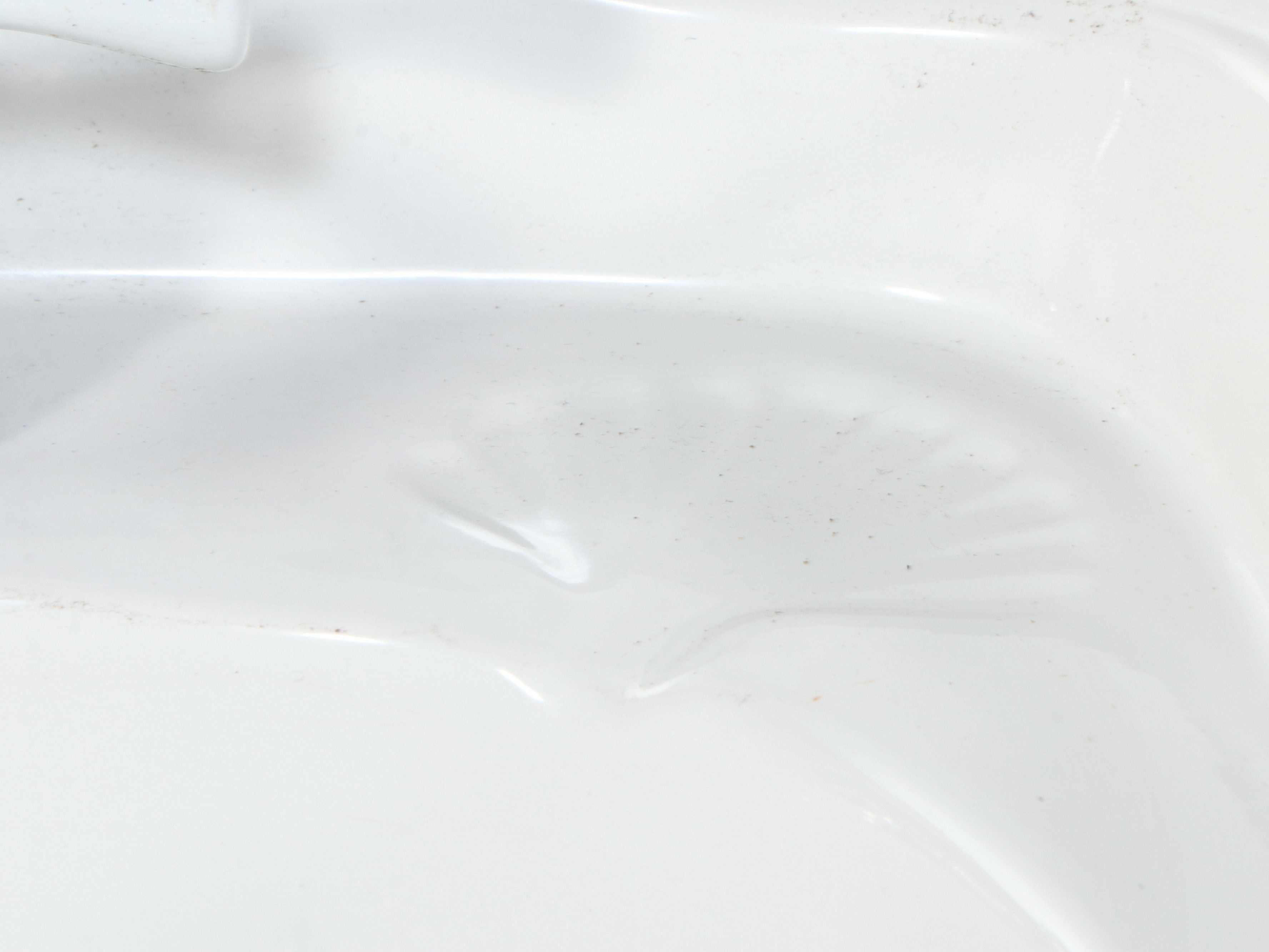 White Ceramic Pedestal Bathroom Sink