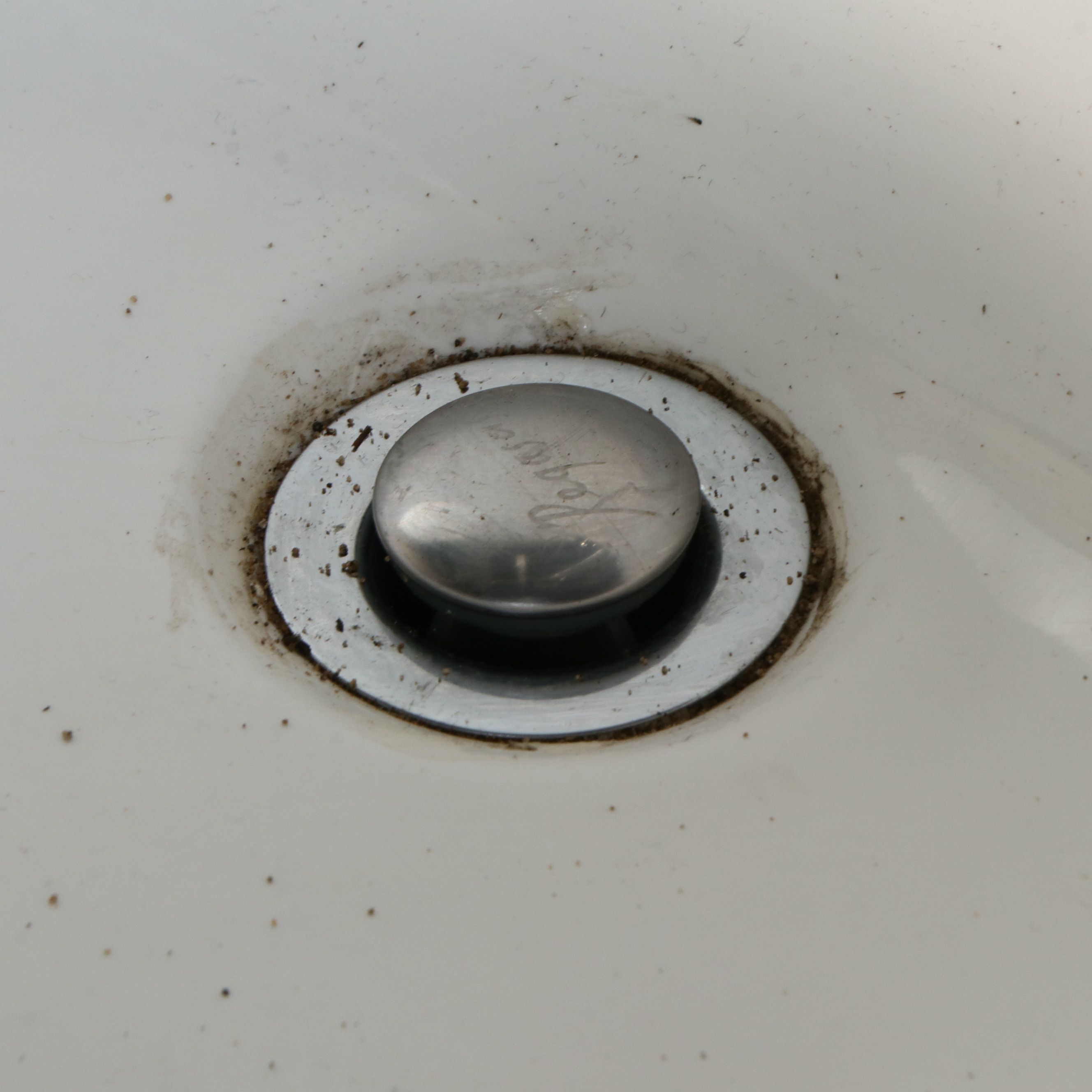 White Ceramic Pedestal Bathroom Sink