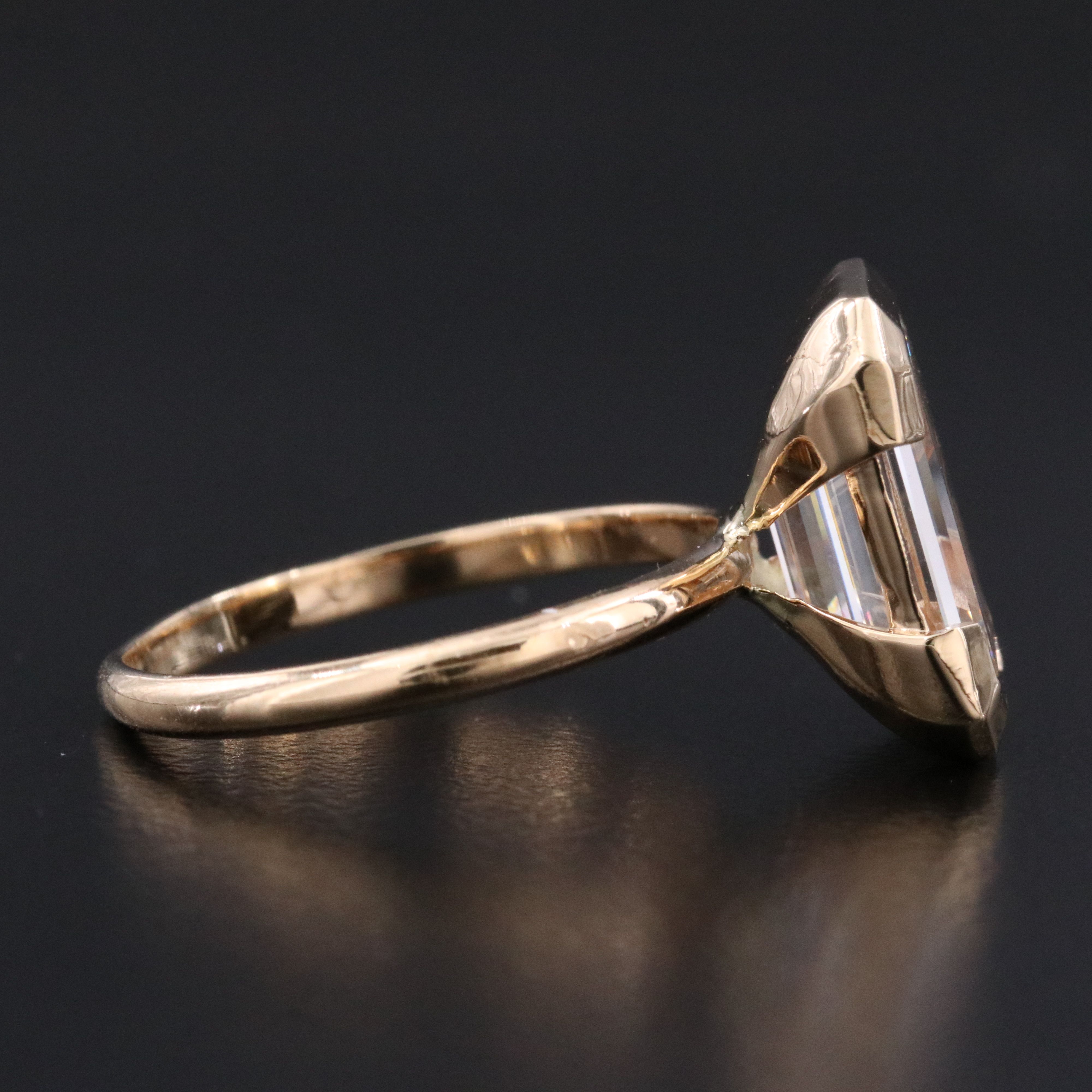 18K 4.95 CT Lab Grown Diamond Solitaire Ring with IGI Report