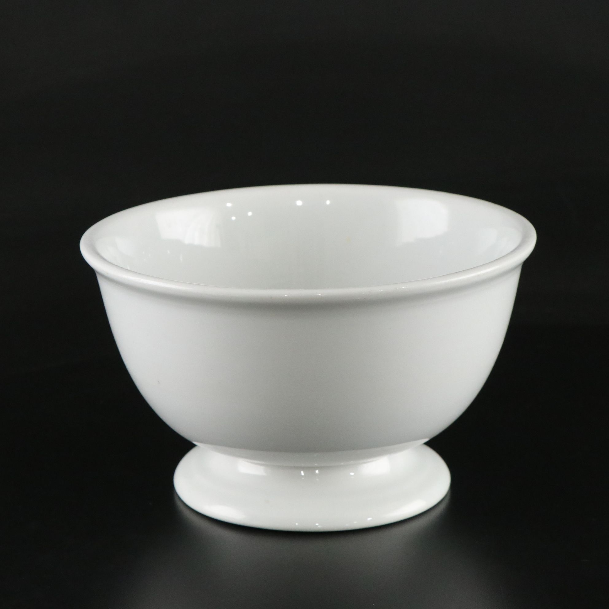Alfred Meakin Footed Bowl with Dessert Bowls and More