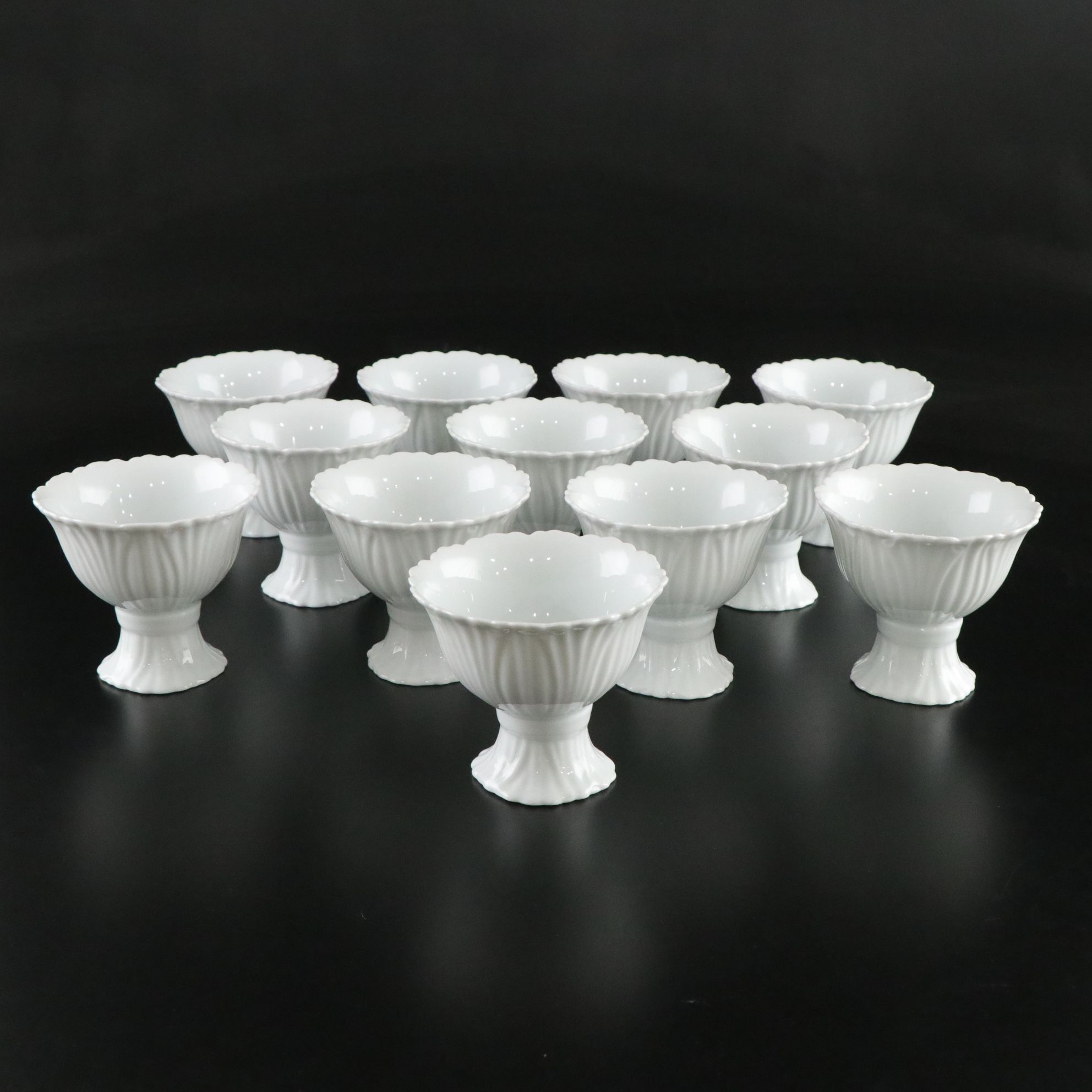 Alfred Meakin Footed Bowl with Dessert Bowls and More