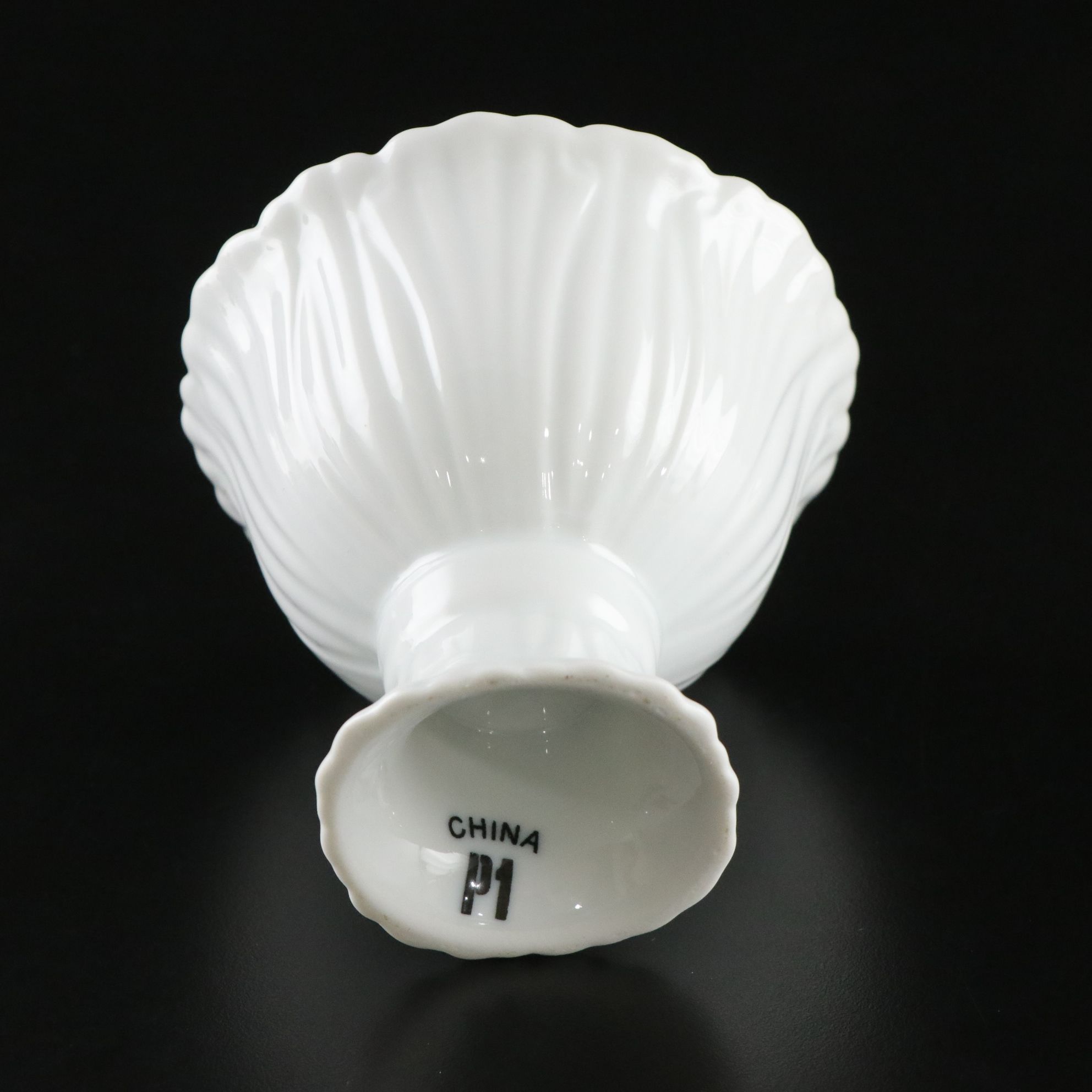 Alfred Meakin Footed Bowl with Dessert Bowls and More