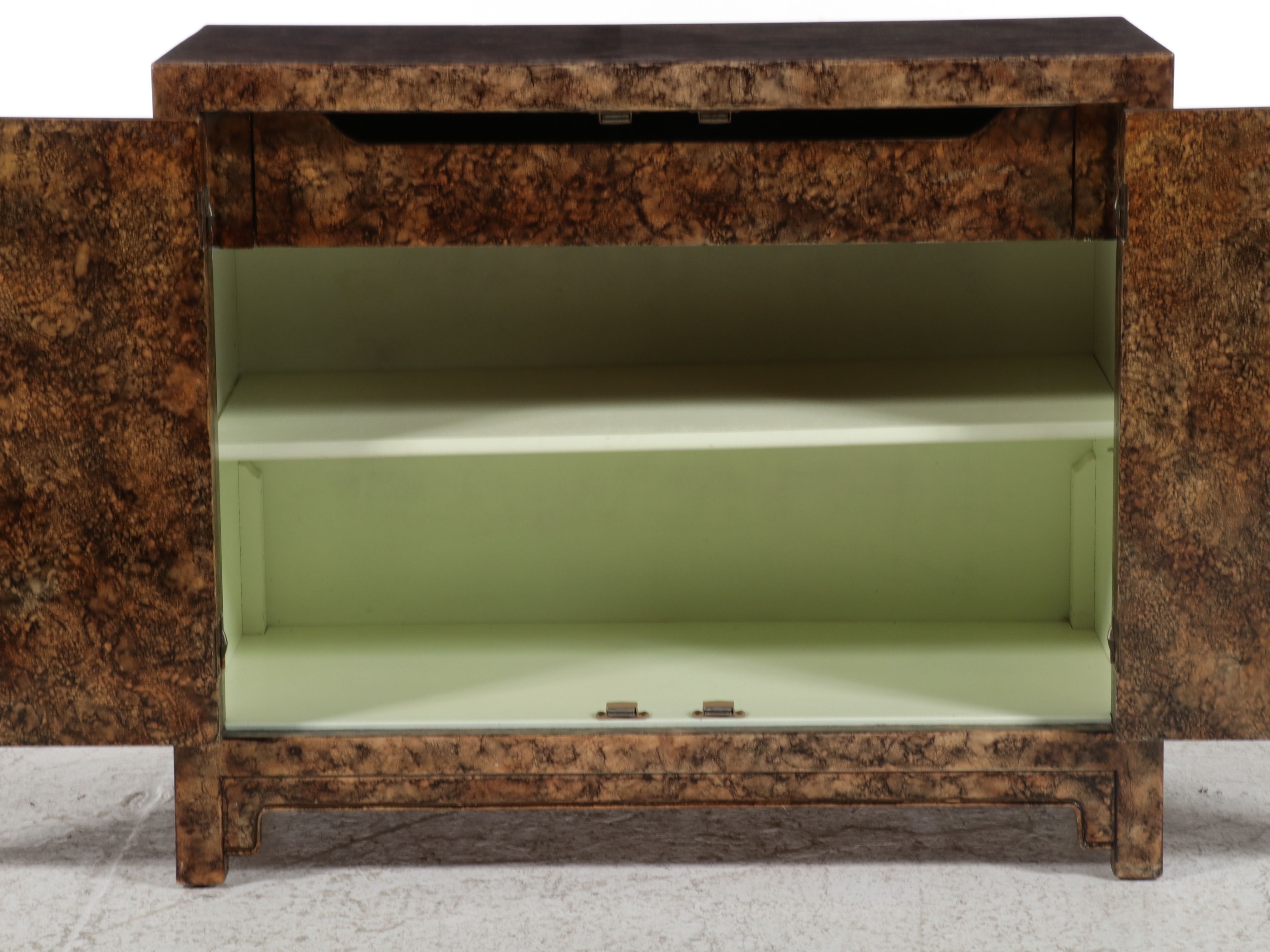 Gabberts Chinoiserie Faux Tortoiseshell Cabinet, Late 20th Century