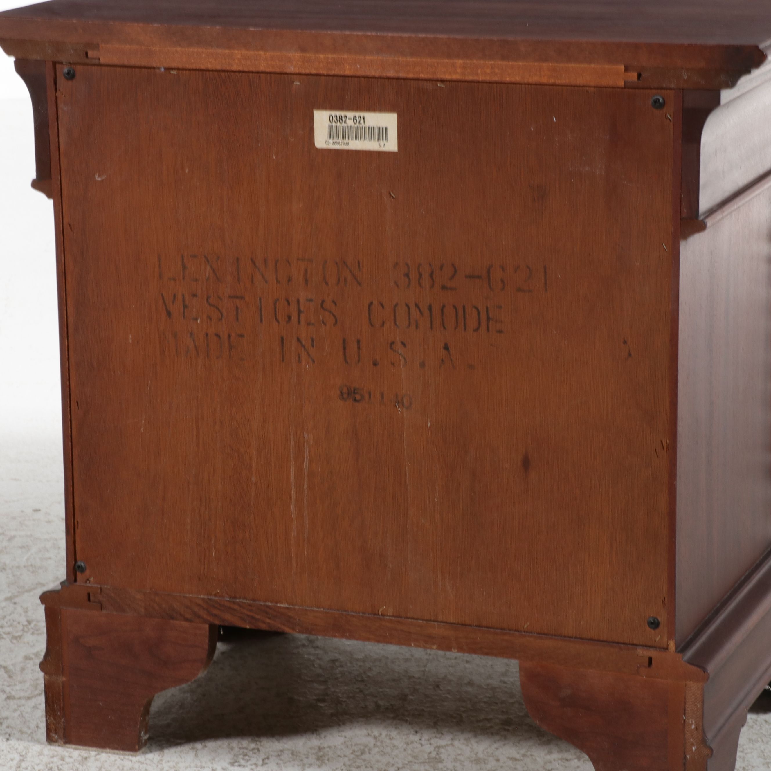 Pair of Lexington Furniture "Vestiges" Commode Nightstands, Late 20th Century