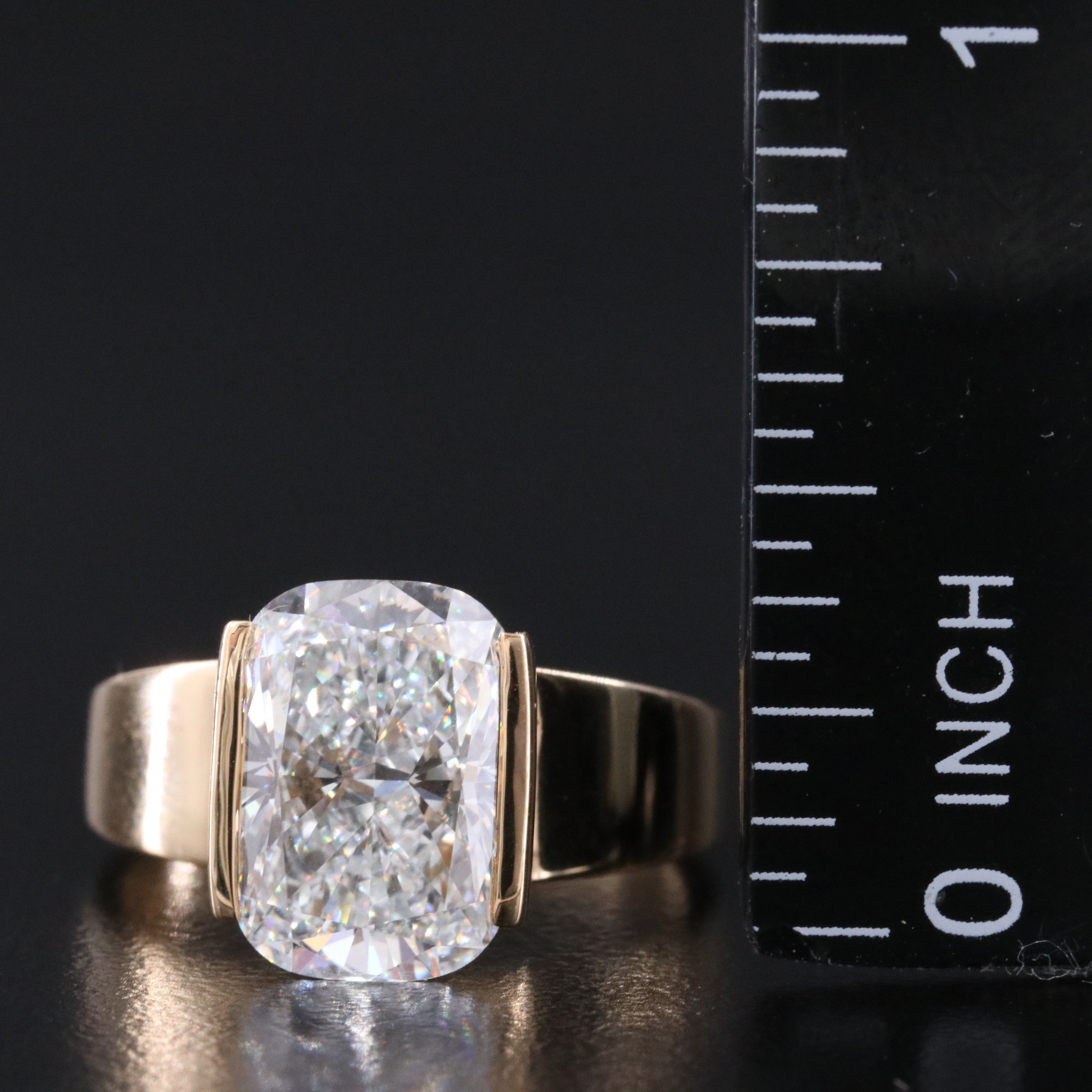18K 4.01 CT Lab Grown Diamond Solitaire Ring with IGI Report