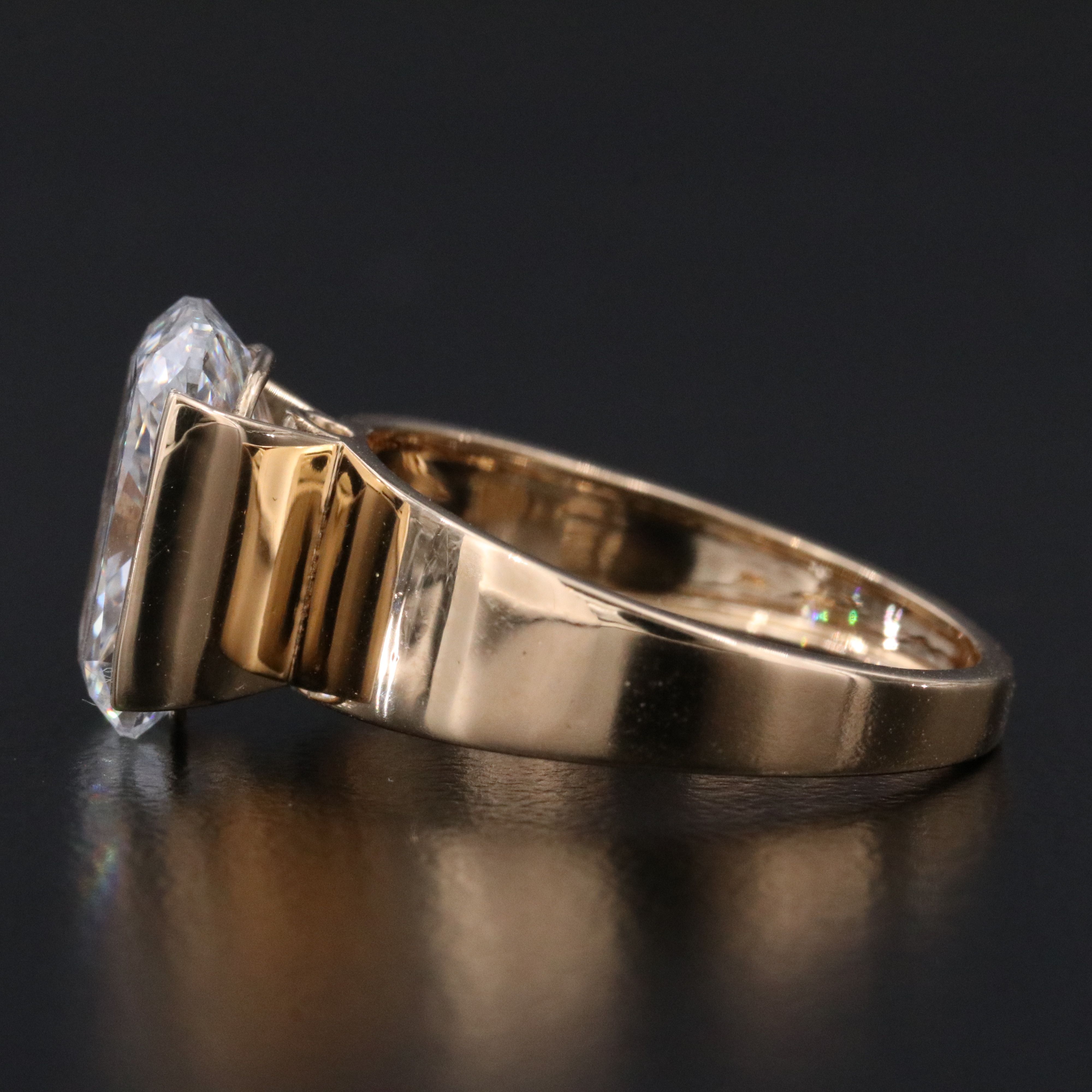 18K 4.01 CT Lab Grown Diamond Solitaire Ring with IGI Report