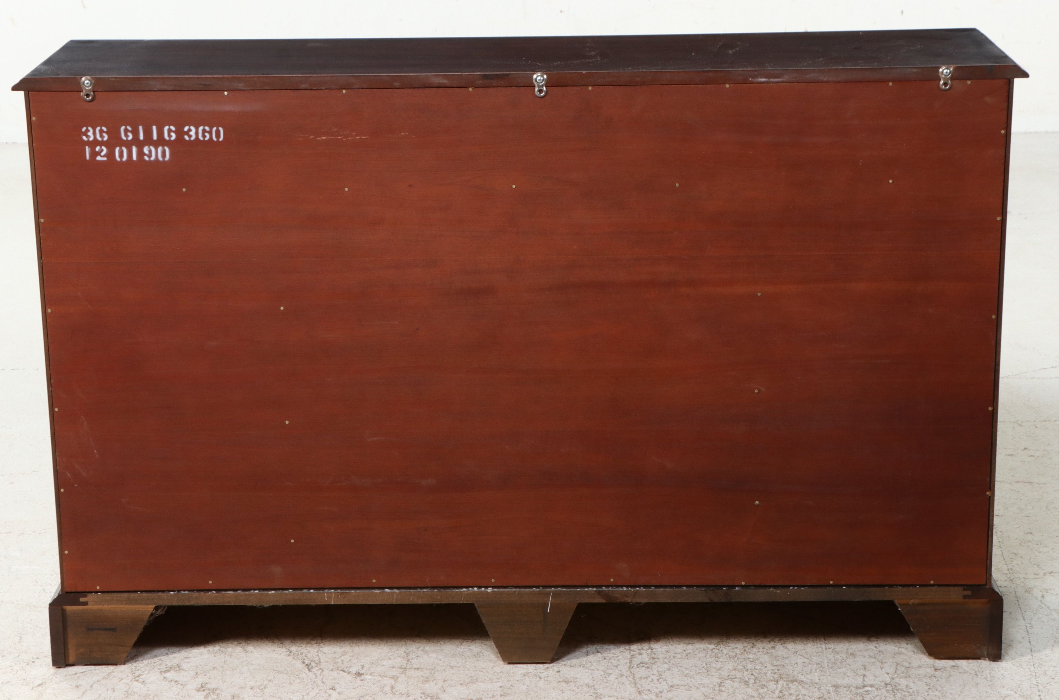 Knob Creek Chippendale Style Mahogany Breakfront China Cabinet