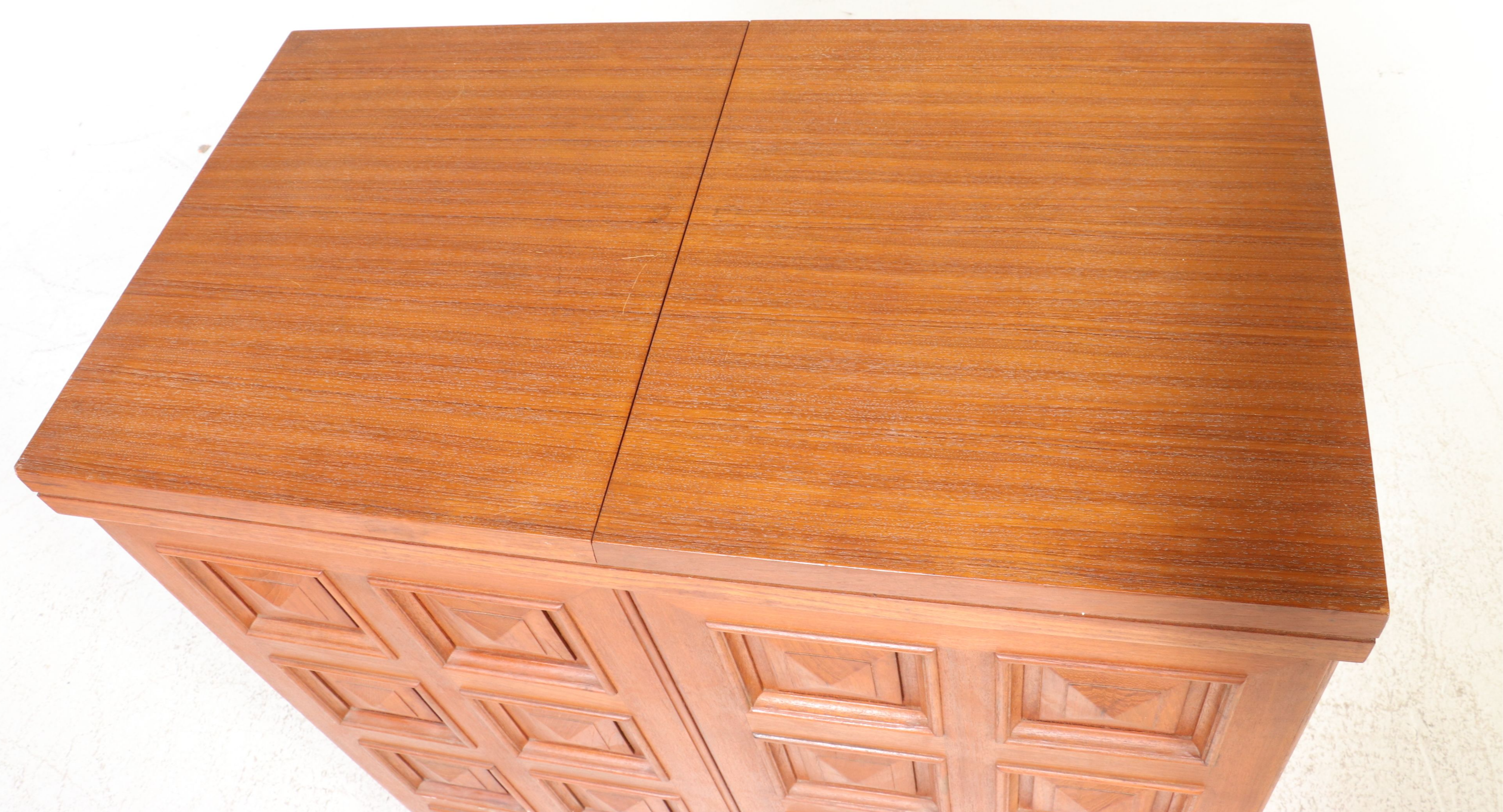 Mid Century Modern Brutalist Style Teak Flip-Top Bar Cabinet, Mid to Late 20th C