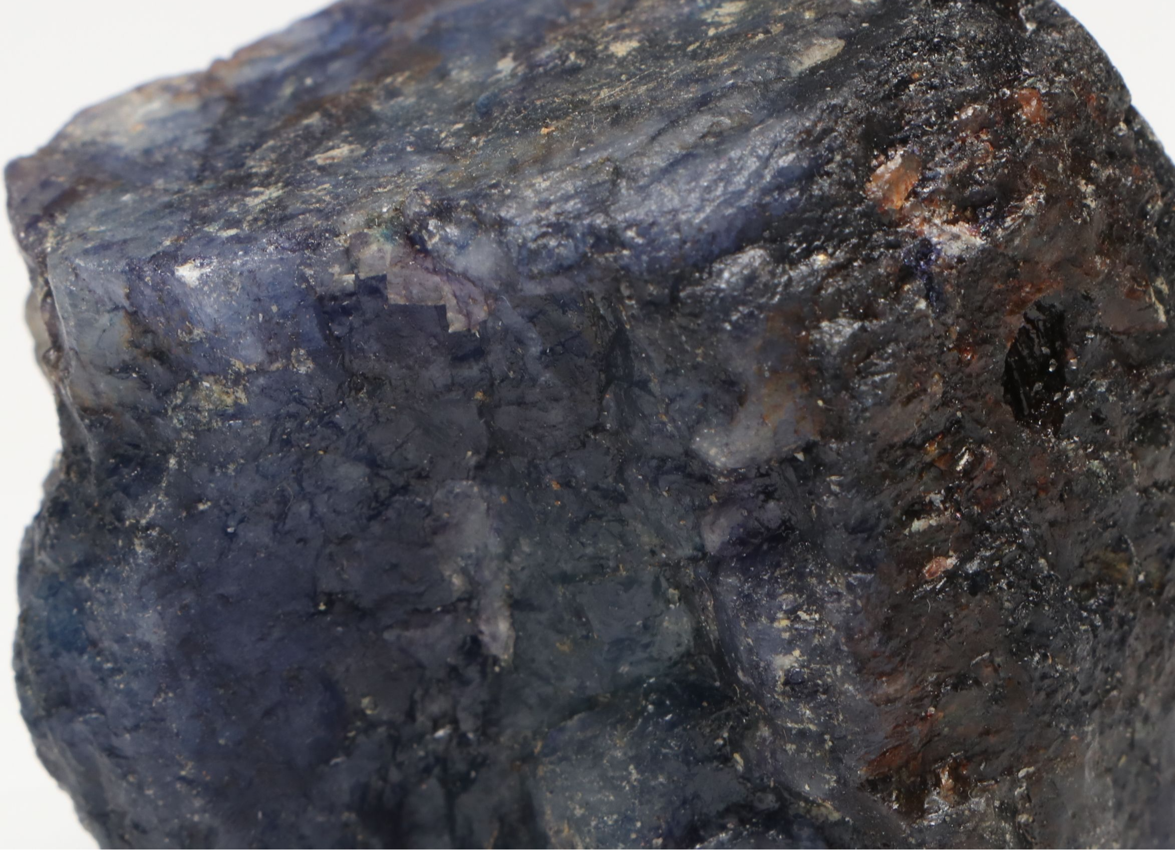 Dyed and Stabilized Quartz