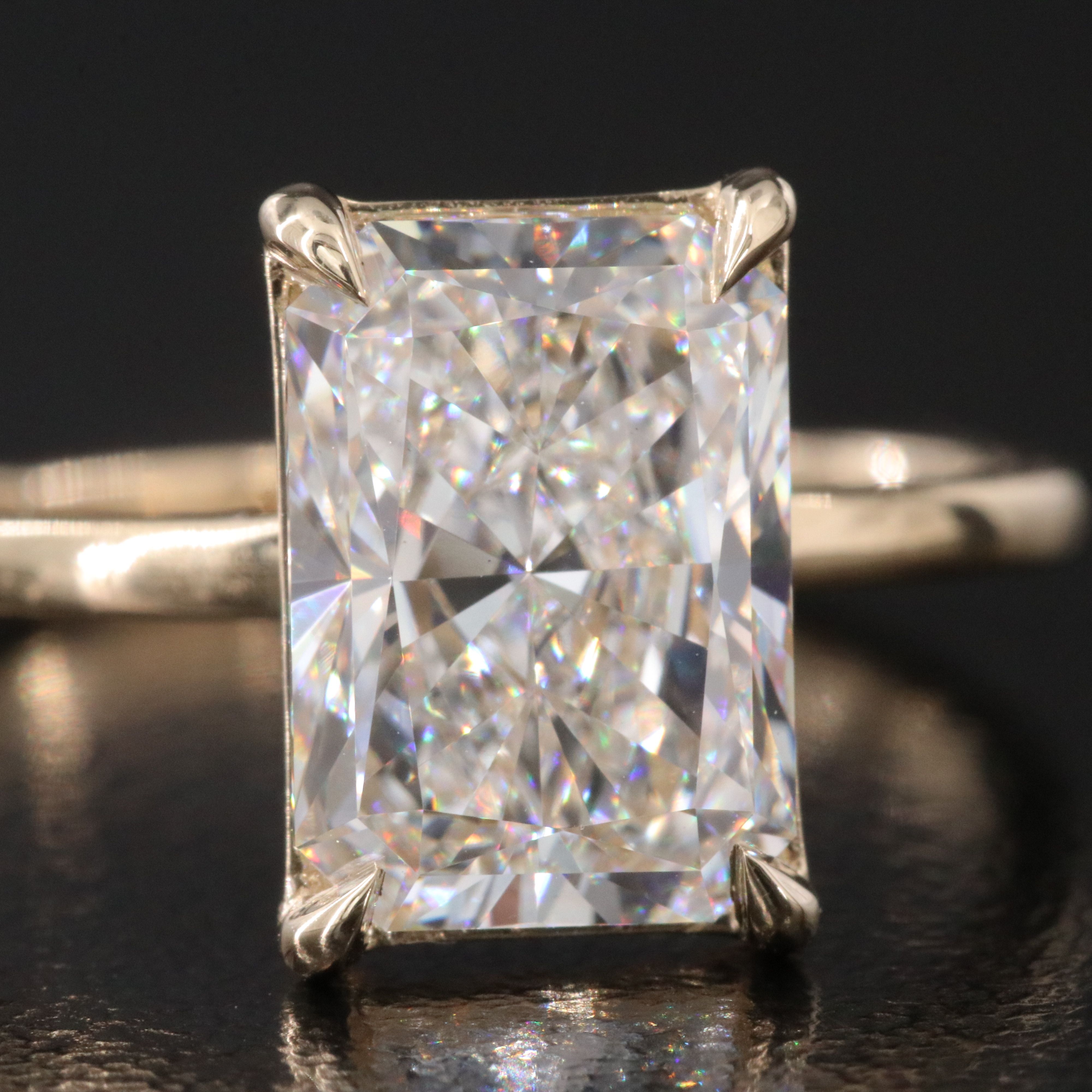 14K 3.03 CT Lab Grown Diamond Ring with IGI Report