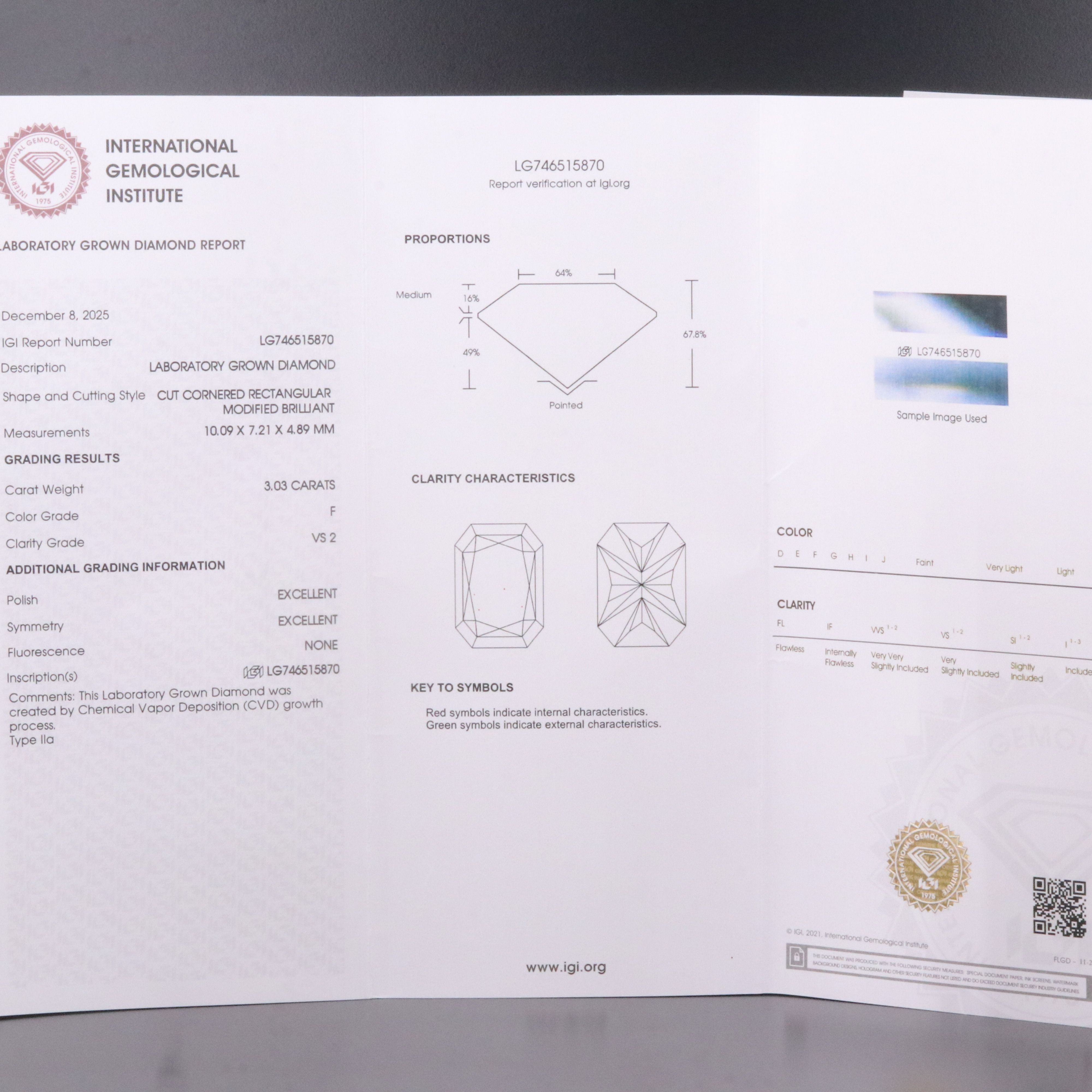 14K 3.03 CT Lab Grown Diamond Ring with IGI Report