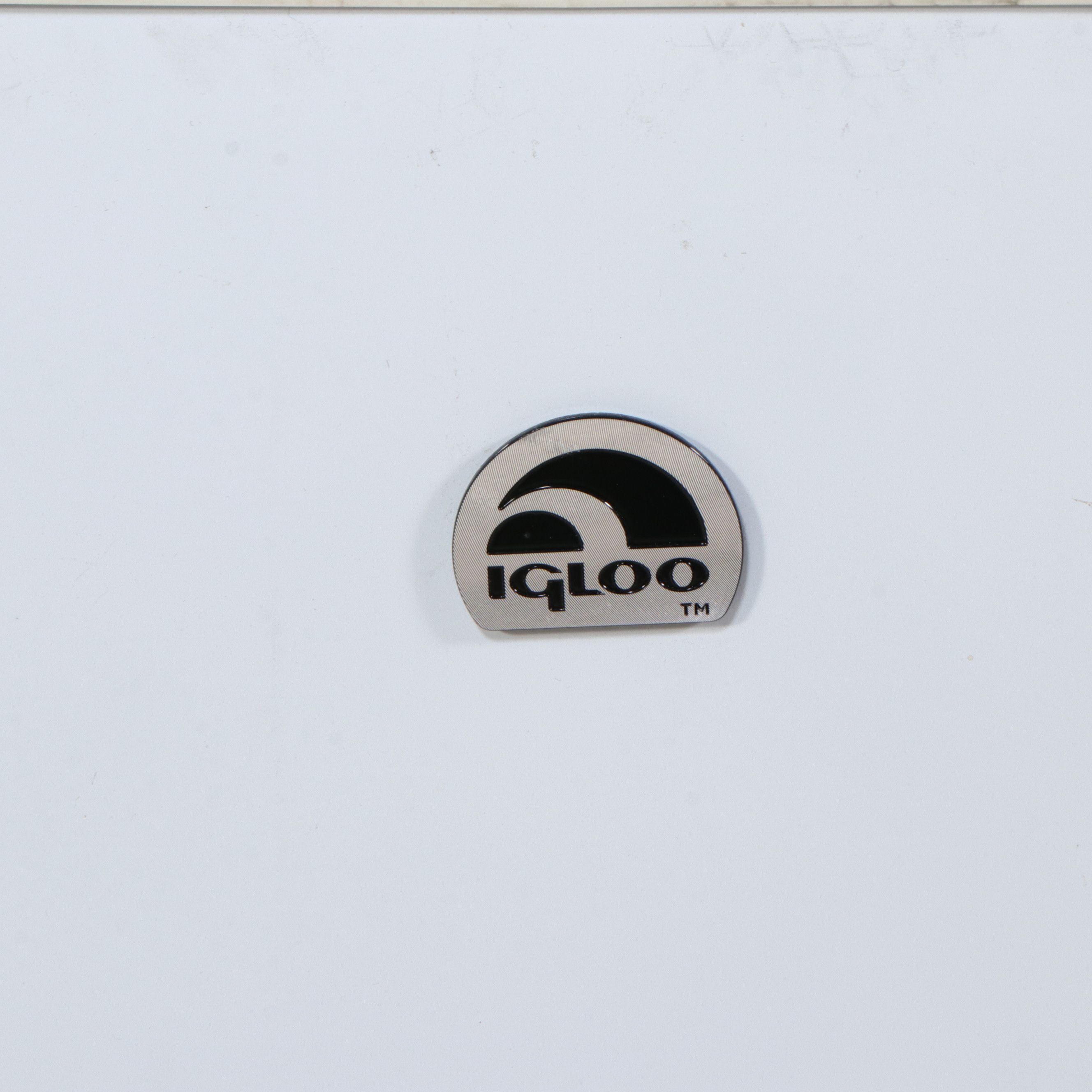 Igloo 5.1 Cu. Ft. White Chest Freezer