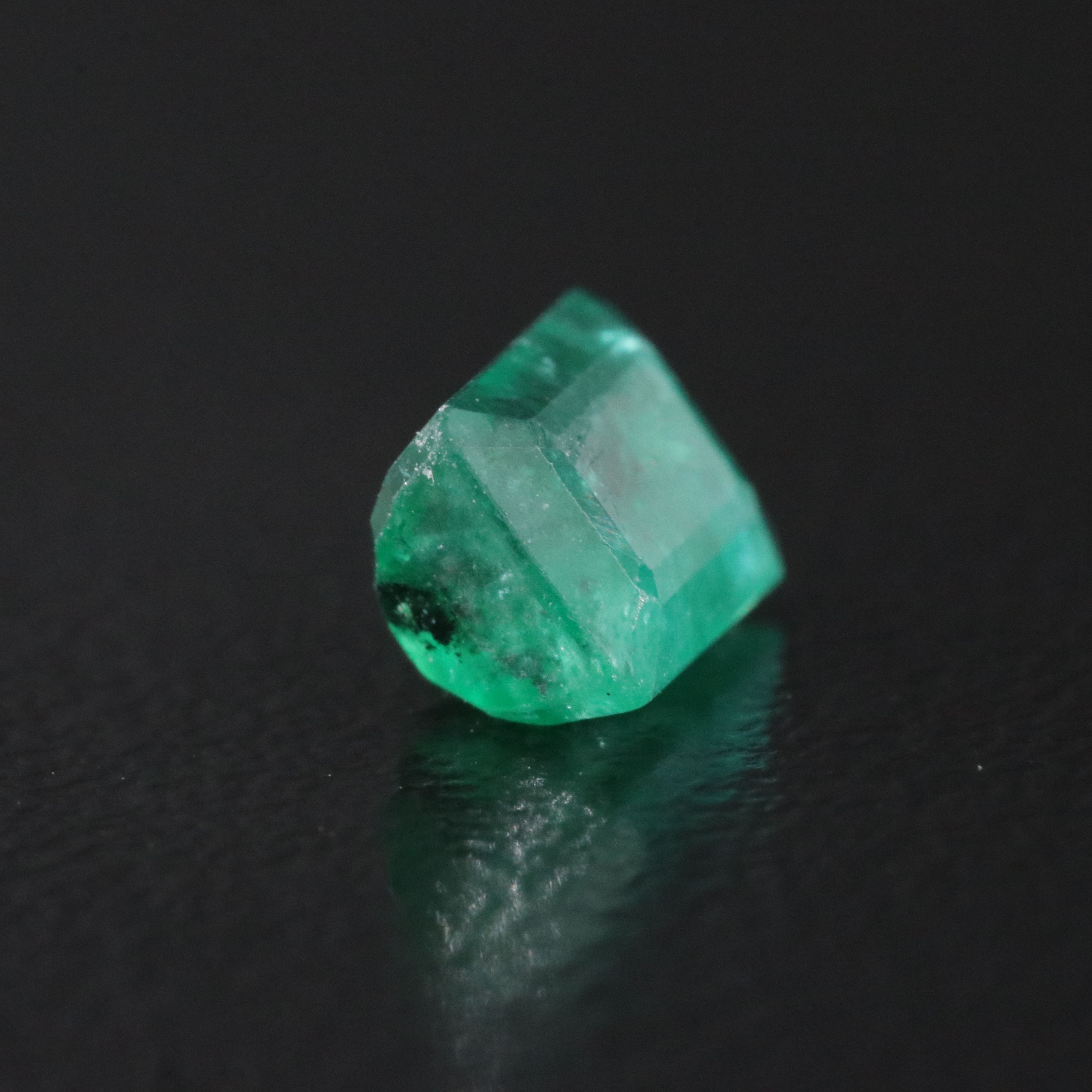 Loose 1.10 CT Brazilian Emerald with GIA Report