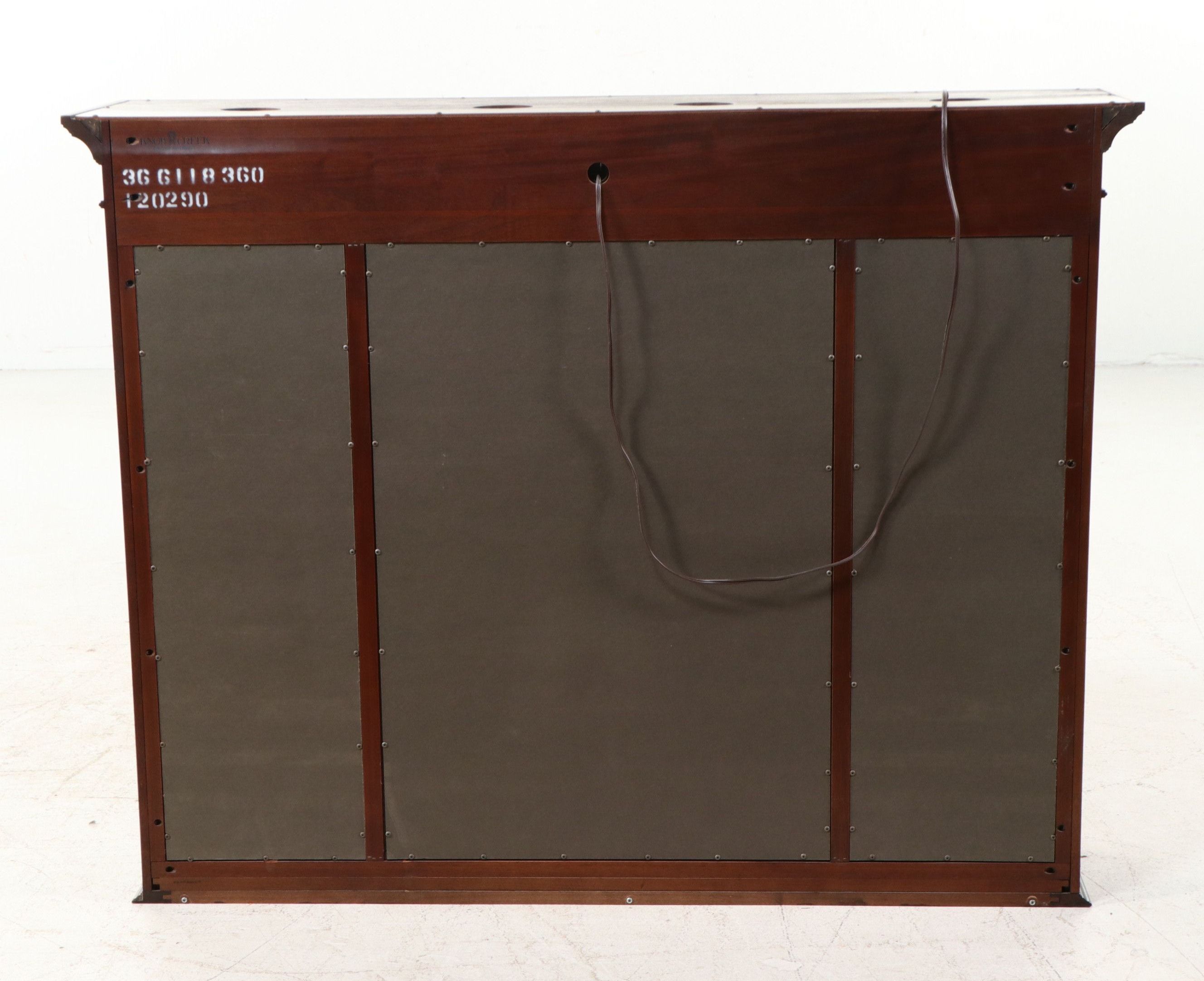 Knob Creek Chippendale Style Mahogany Breakfront China Cabinet