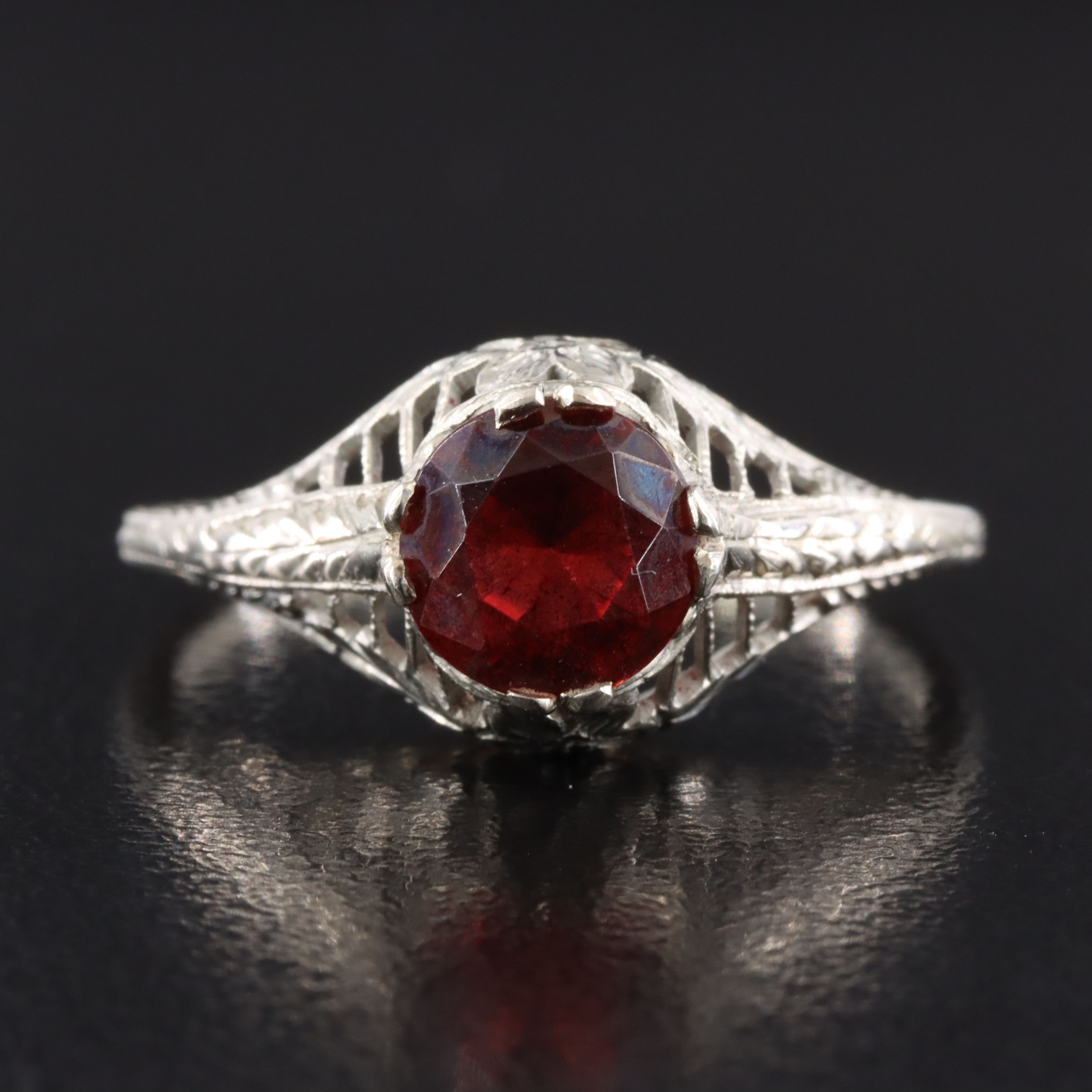 Antique 18K Garnet Ring