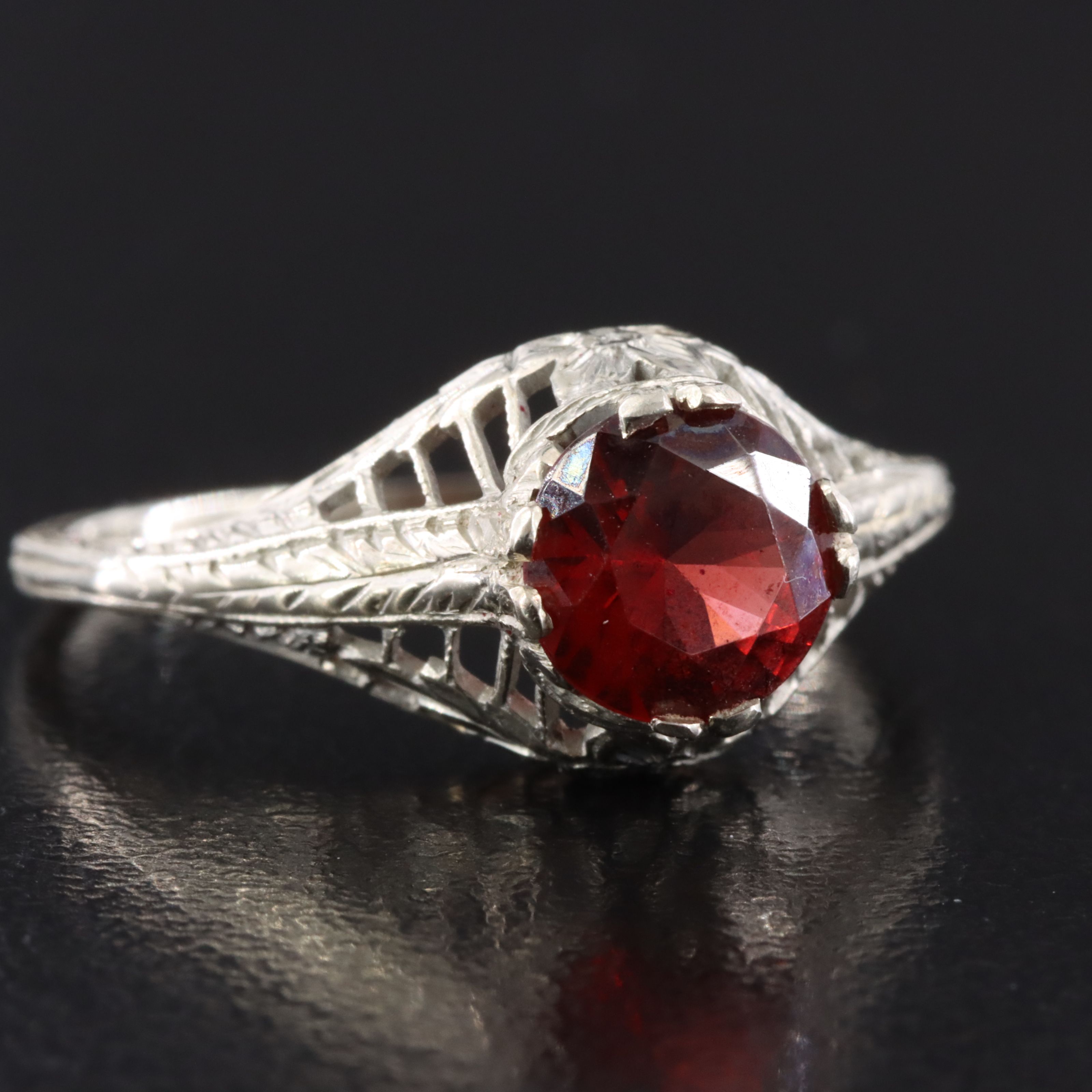 Antique 18K Garnet Ring