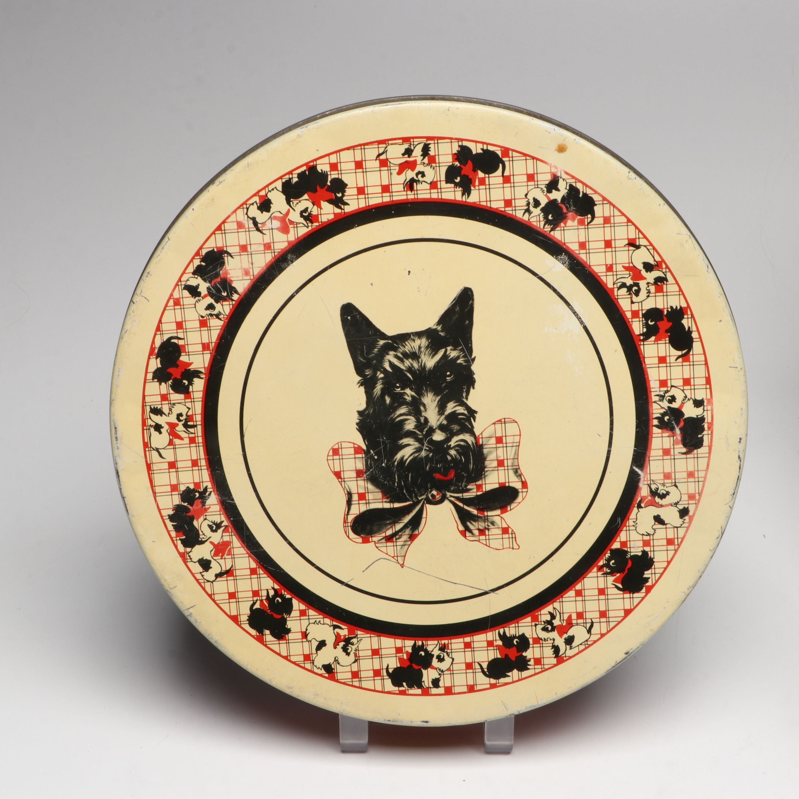 Design Studio Ceramic Dog Canister with Picken Pillow and More