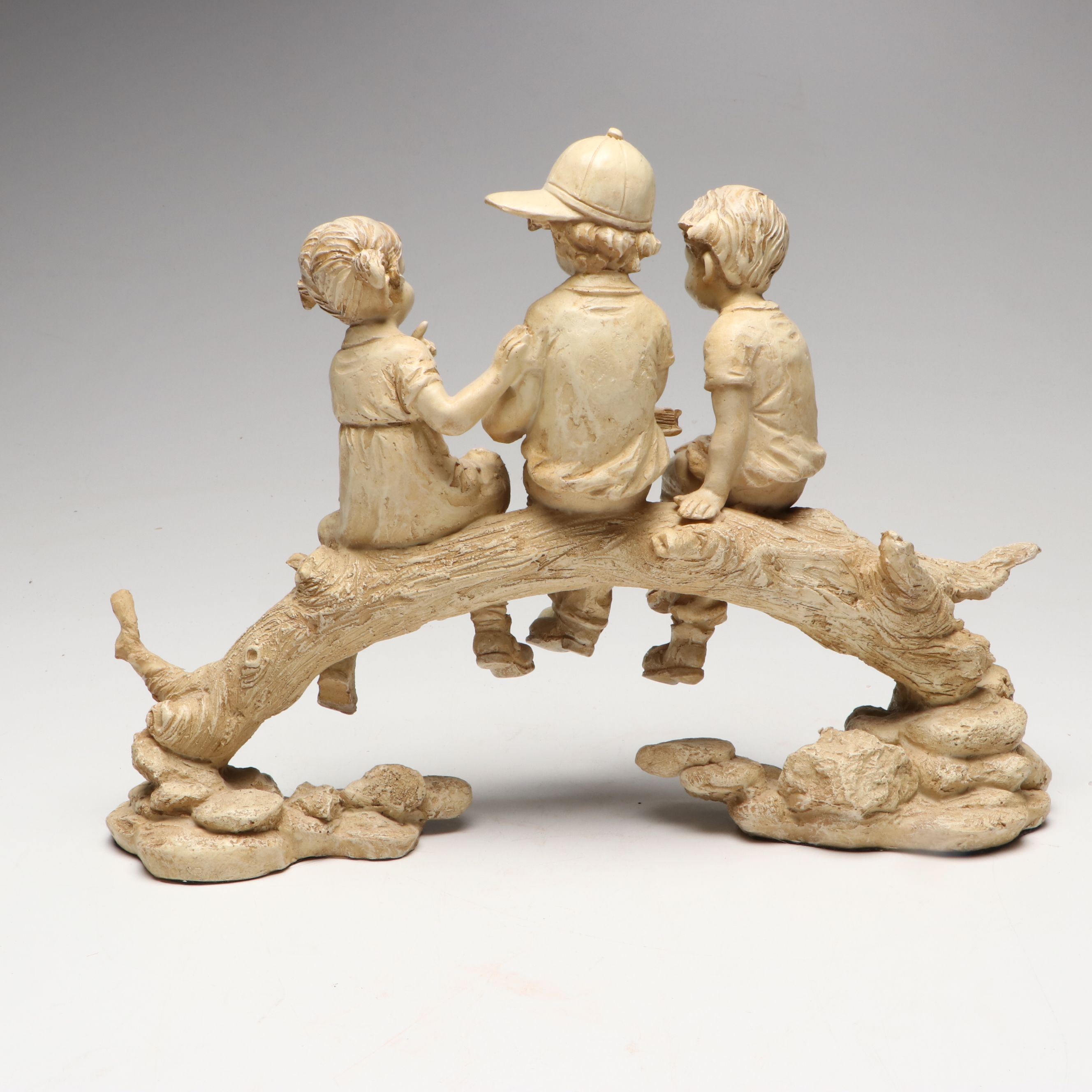 Touch of Class "Summer Stories" Figurine