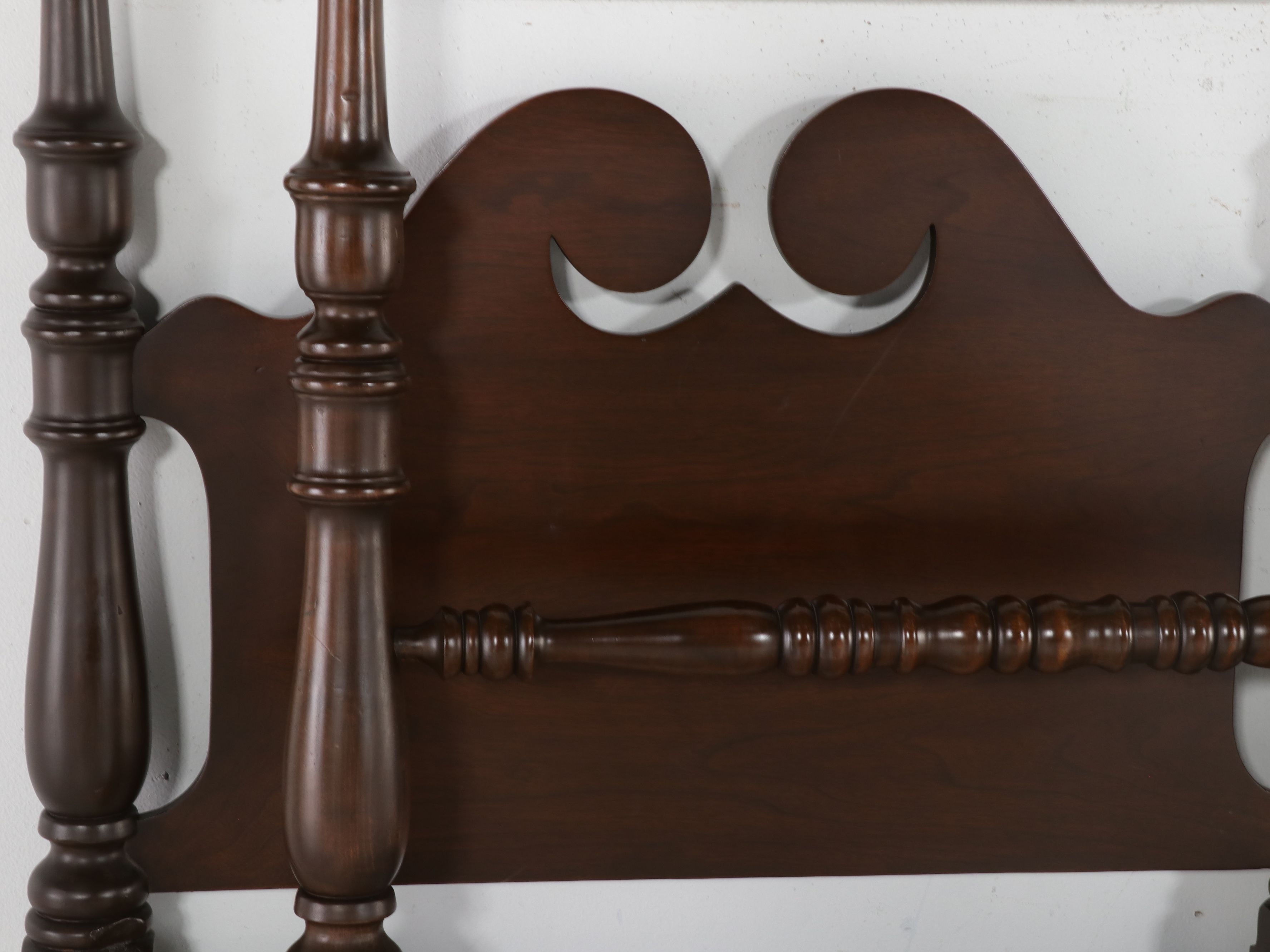 Pair of Colonial Revival Cherry Cannonball Twin Beds, Mid-20th Century