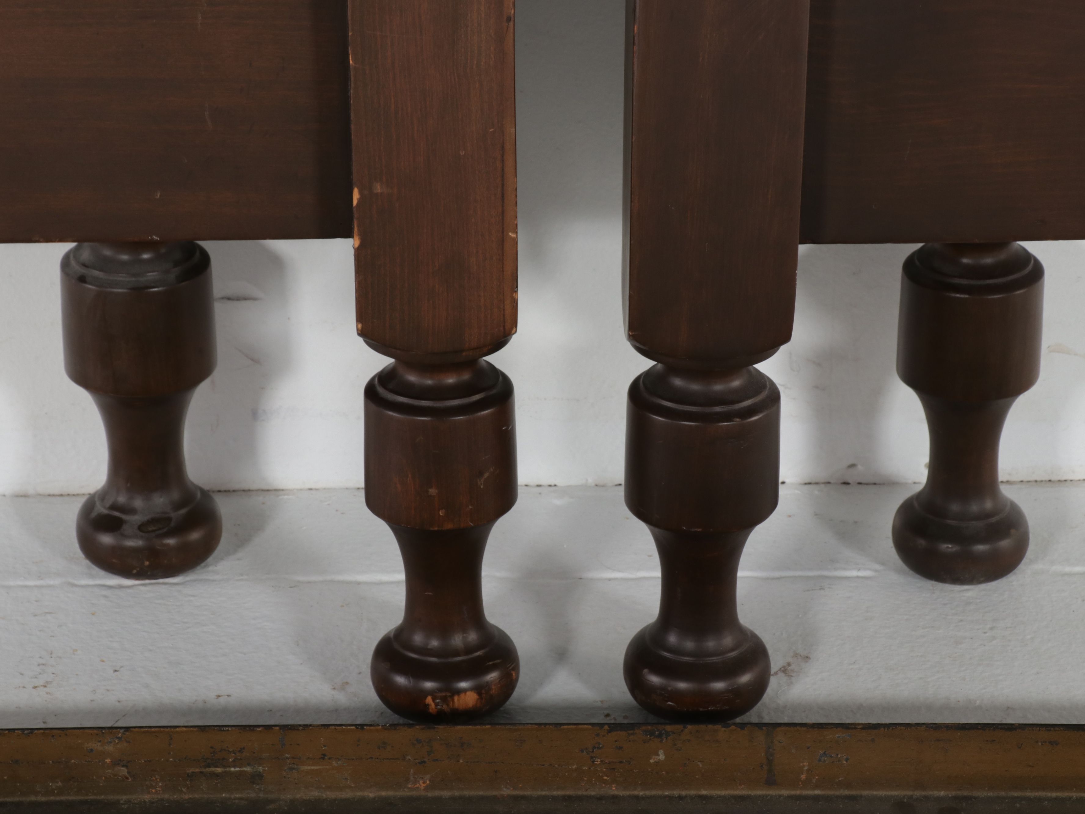 Pair of Colonial Revival Cherry Cannonball Twin Beds, Mid-20th Century