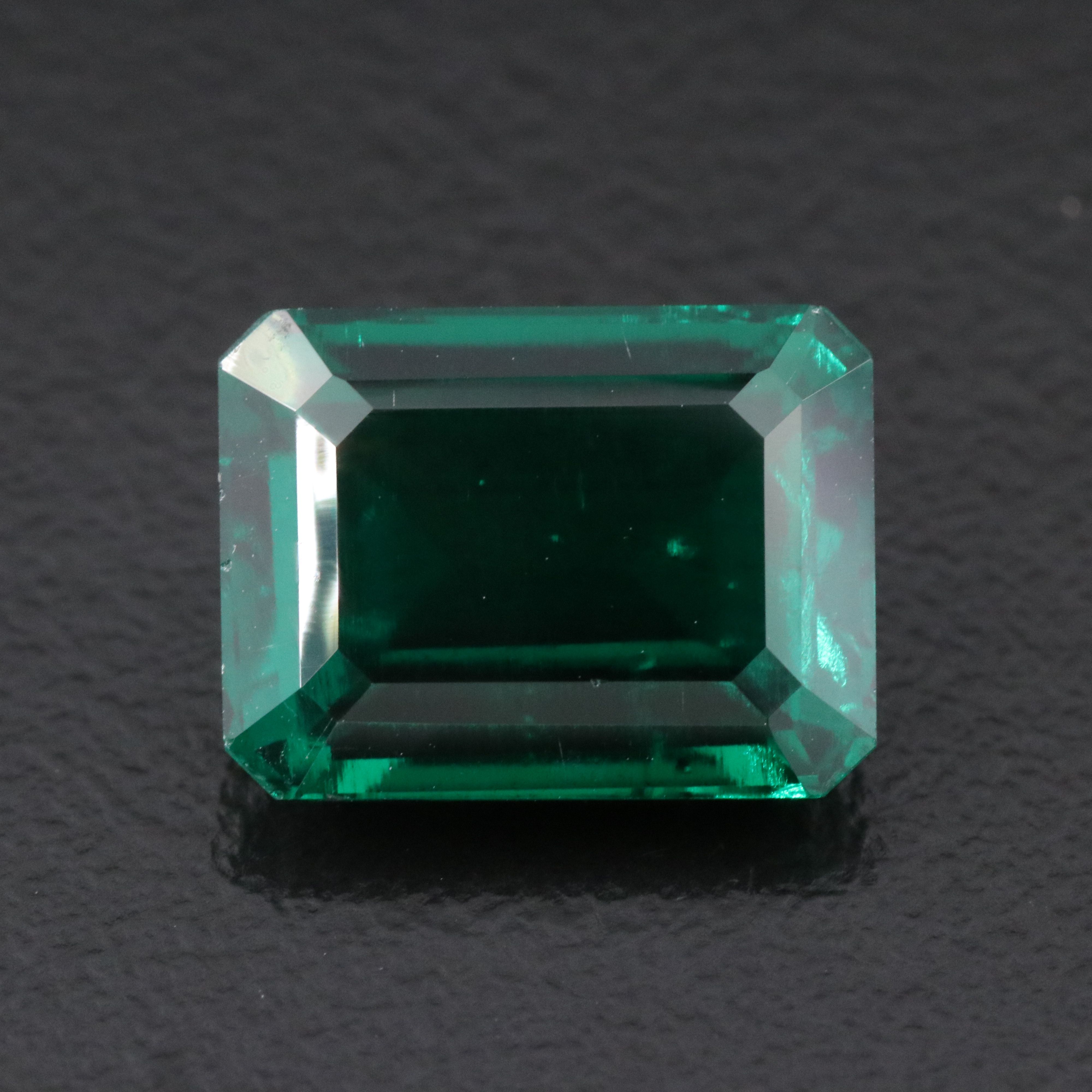 Loose 5.36 CT Lab Grown Emerald