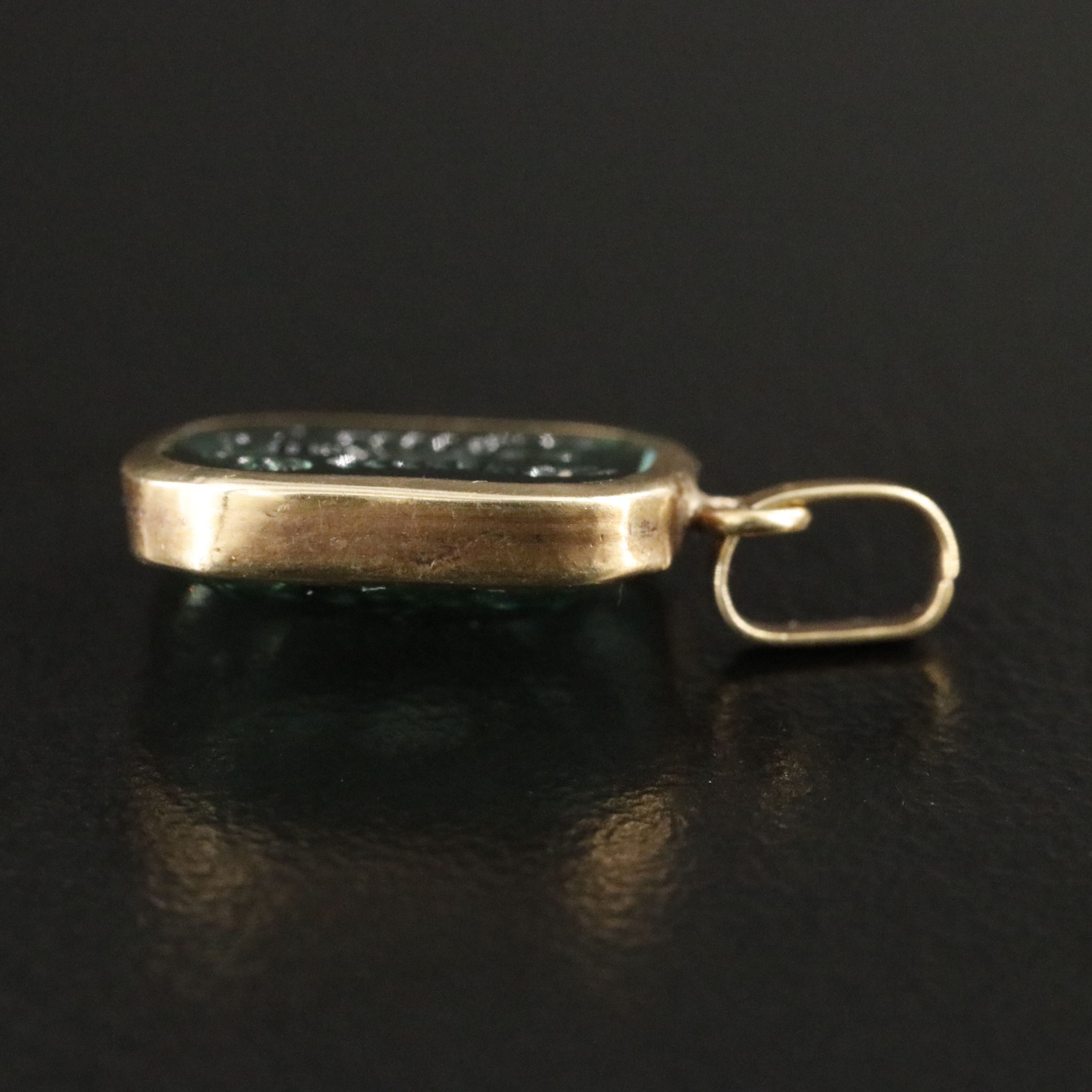 14K Intaglio Cancer Zodiac Pendant