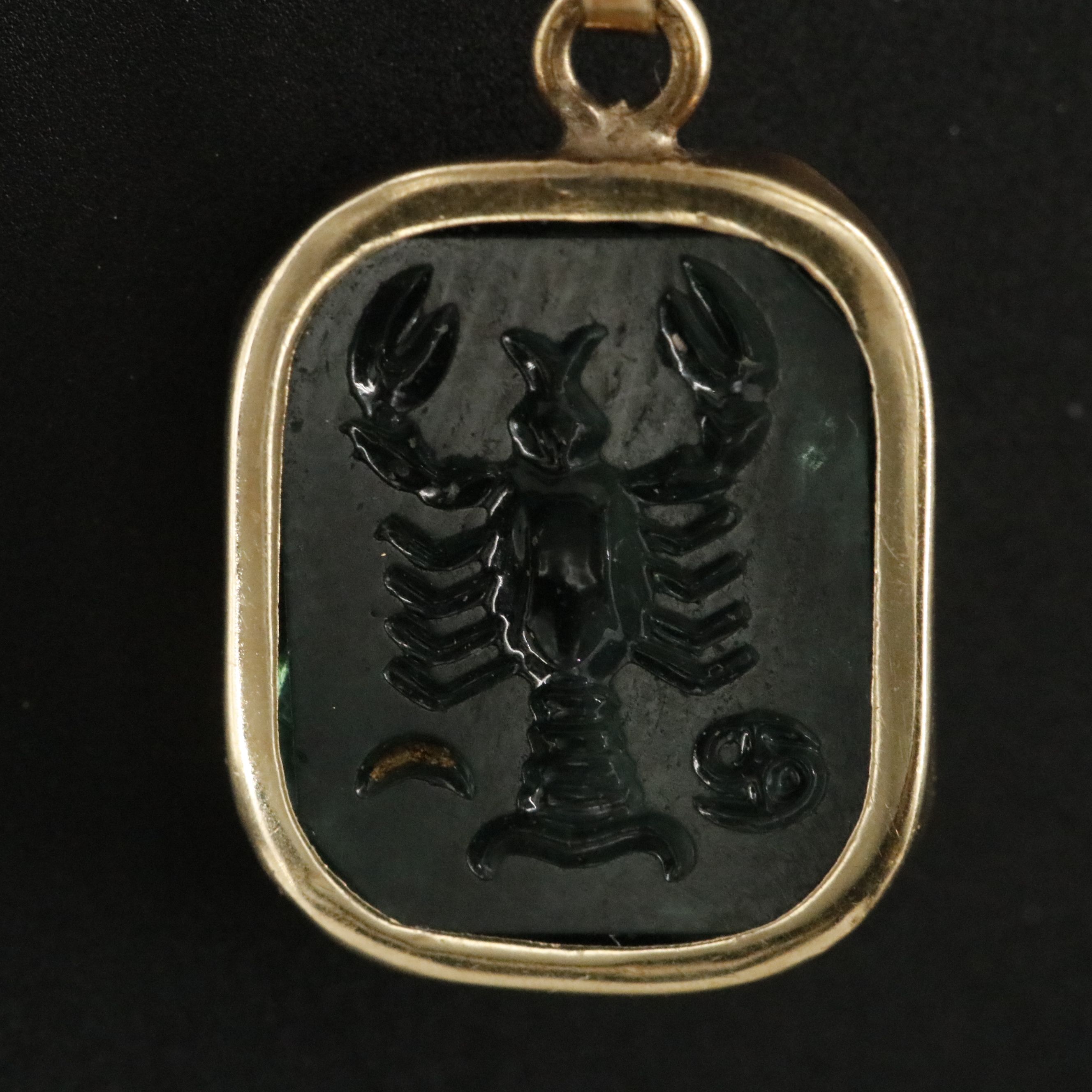 14K Intaglio Cancer Zodiac Pendant