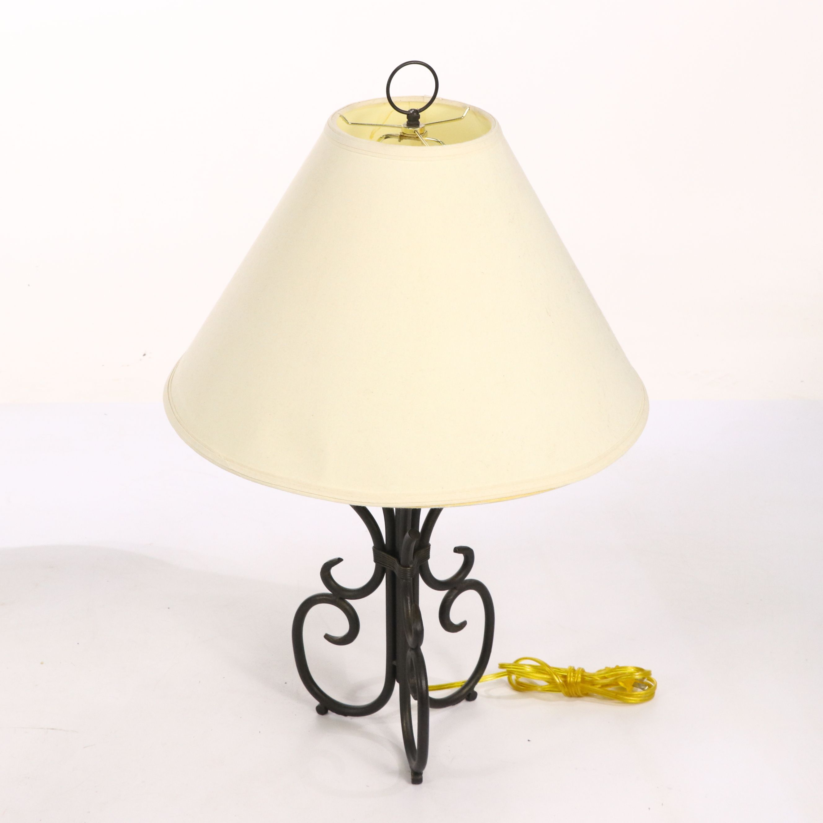 Wrought Iron Scrolled Table Lamps with Neoclassical Style Side Table