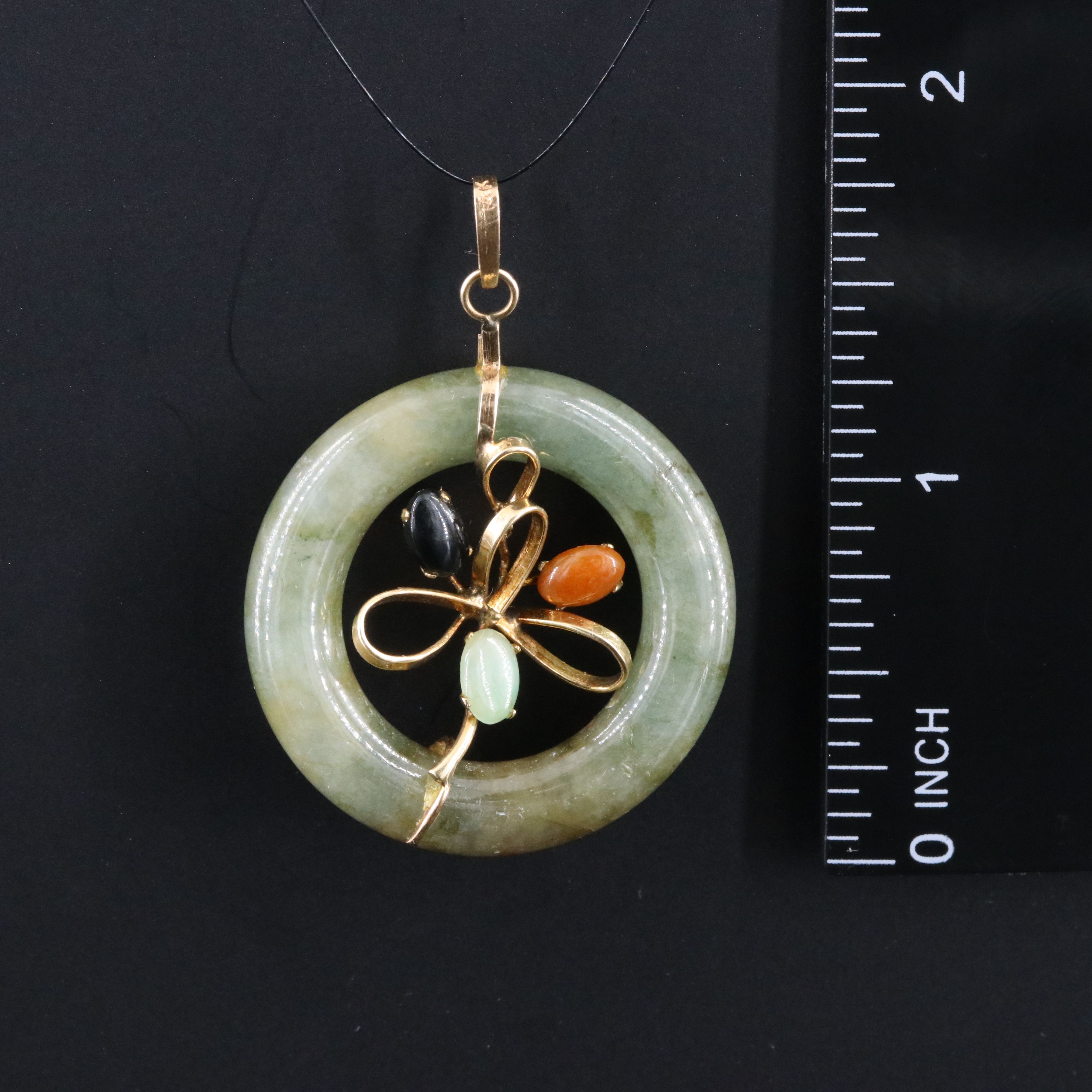 14K Floral Jadeite and Black Onyx Pendant