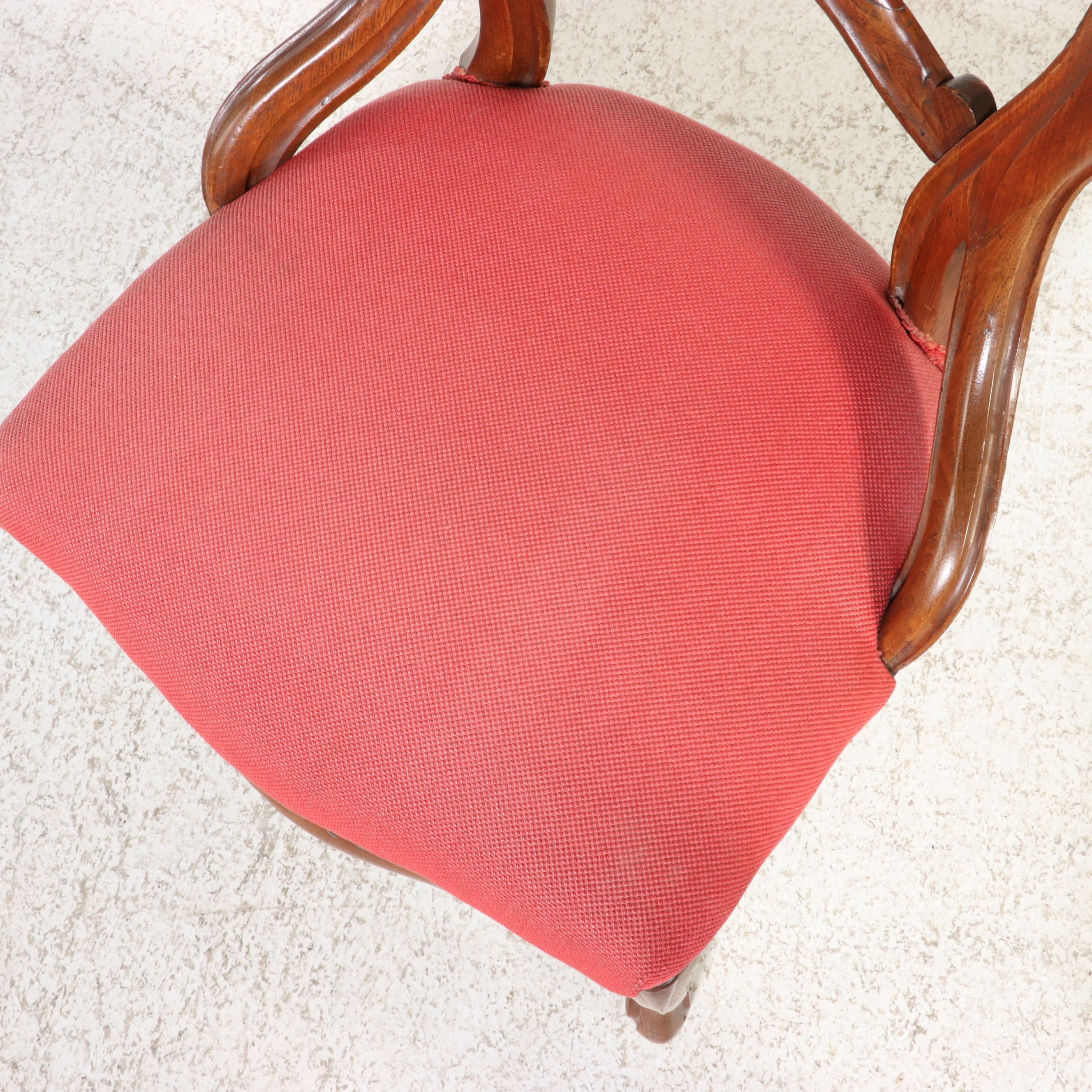 Pair of Victorian Rococo Revival Walnut Balloon-Back Side Chairs, Late 19th C.