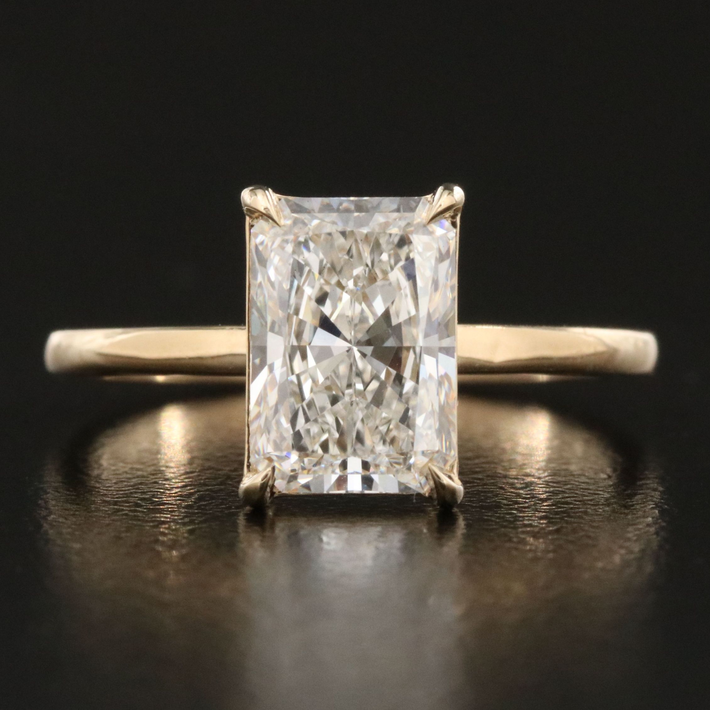 14K 2.04 CT Lab Grown Diamond Ring with IGI Report