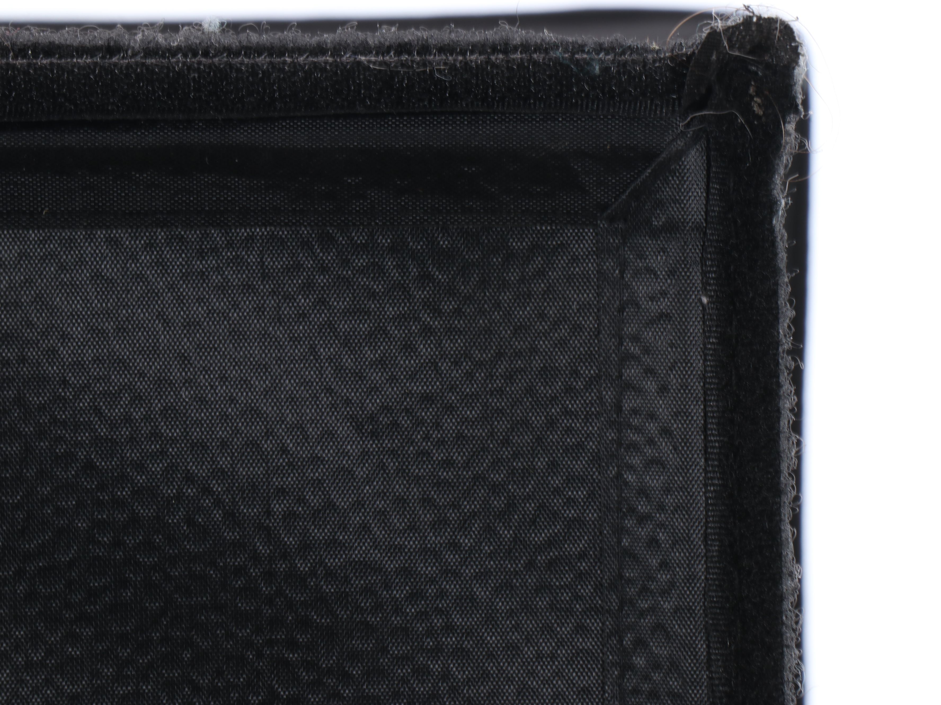 Pair of Impact SP-UM Photo Lights with Photo Tent and Backdrop Roll