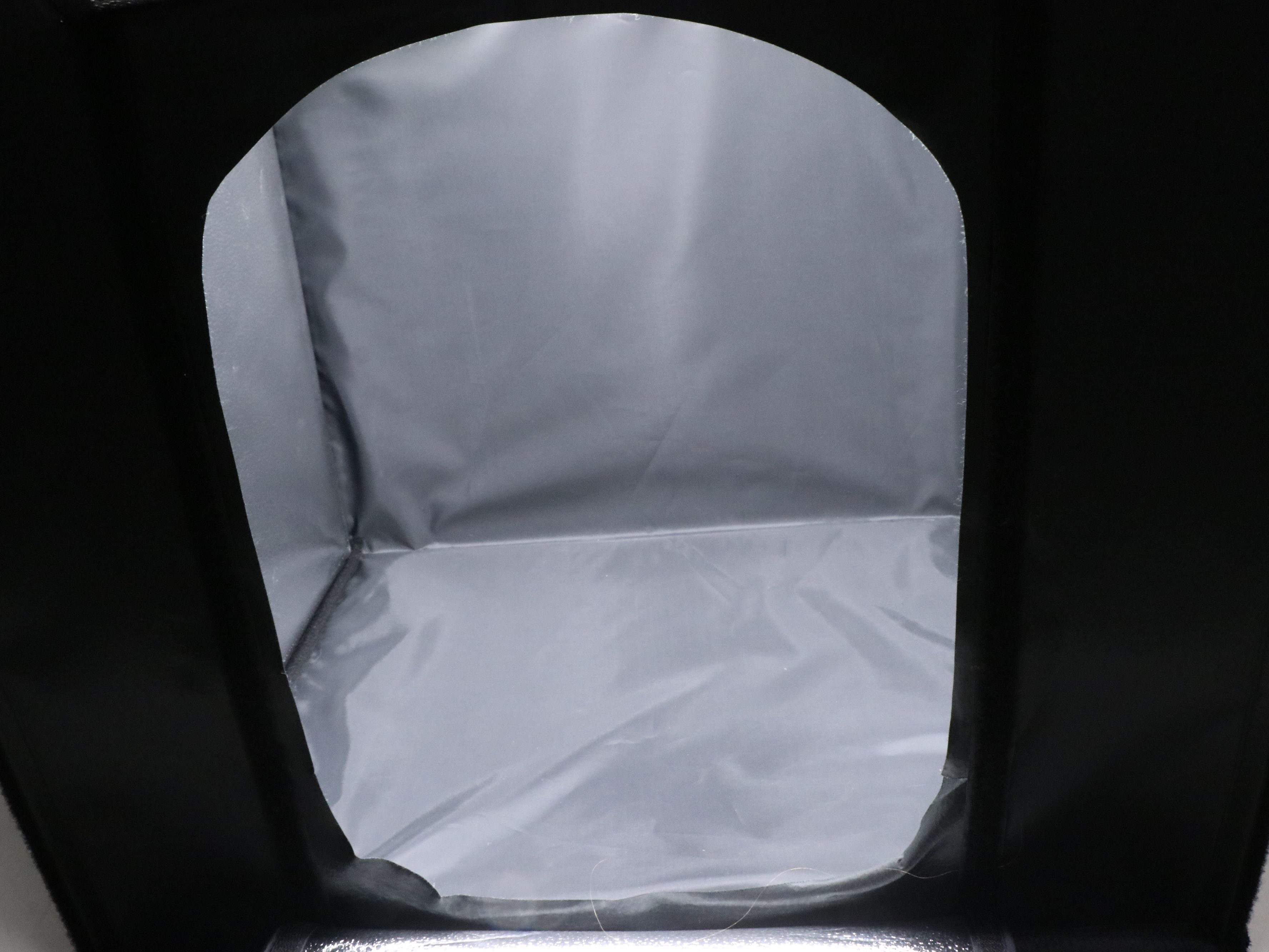 Pair of Impact SP-UM Photo Lights with Photo Tent and Backdrop Roll